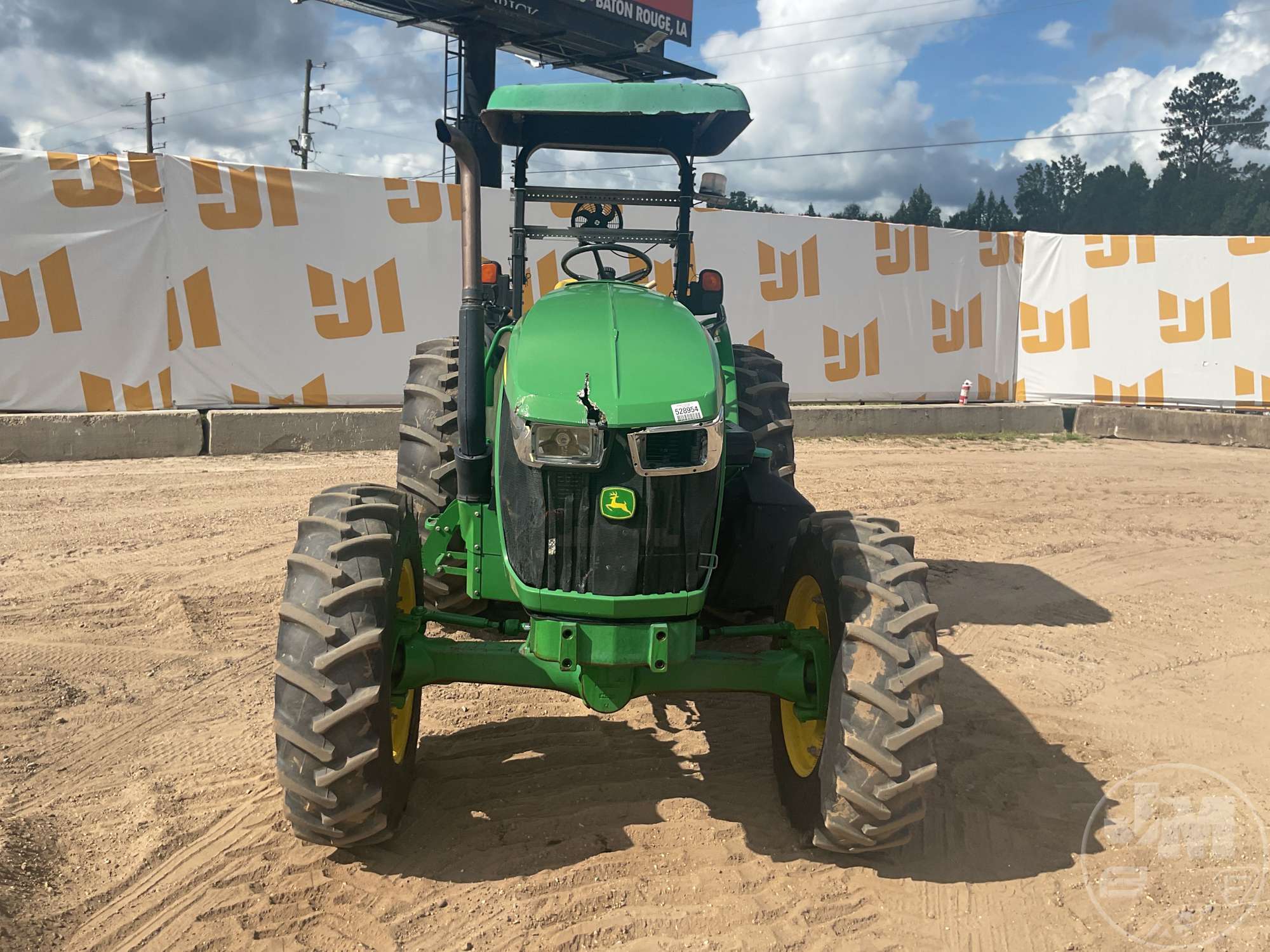 2014 John Deere 5085E