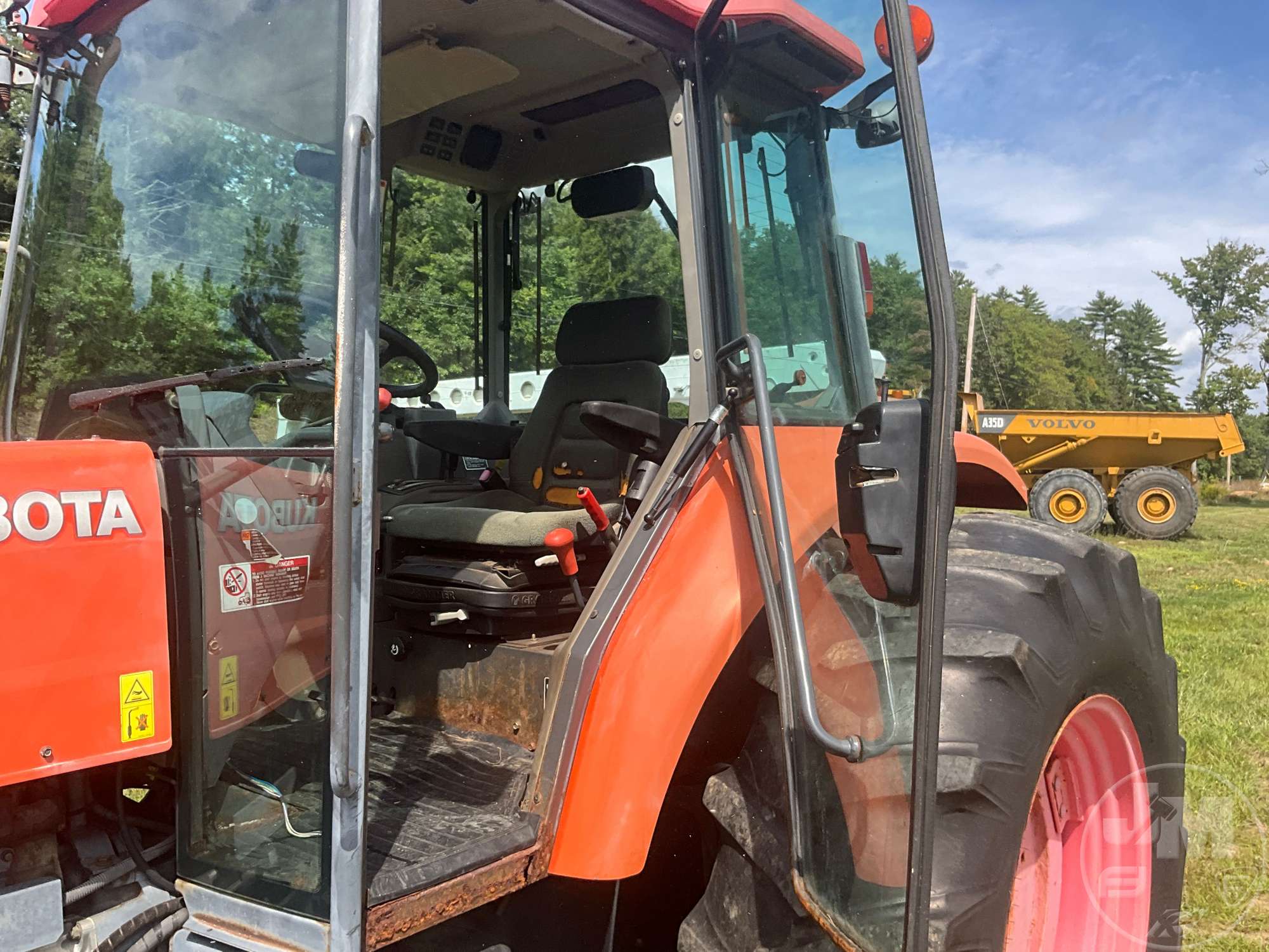 0 Kubota M95S