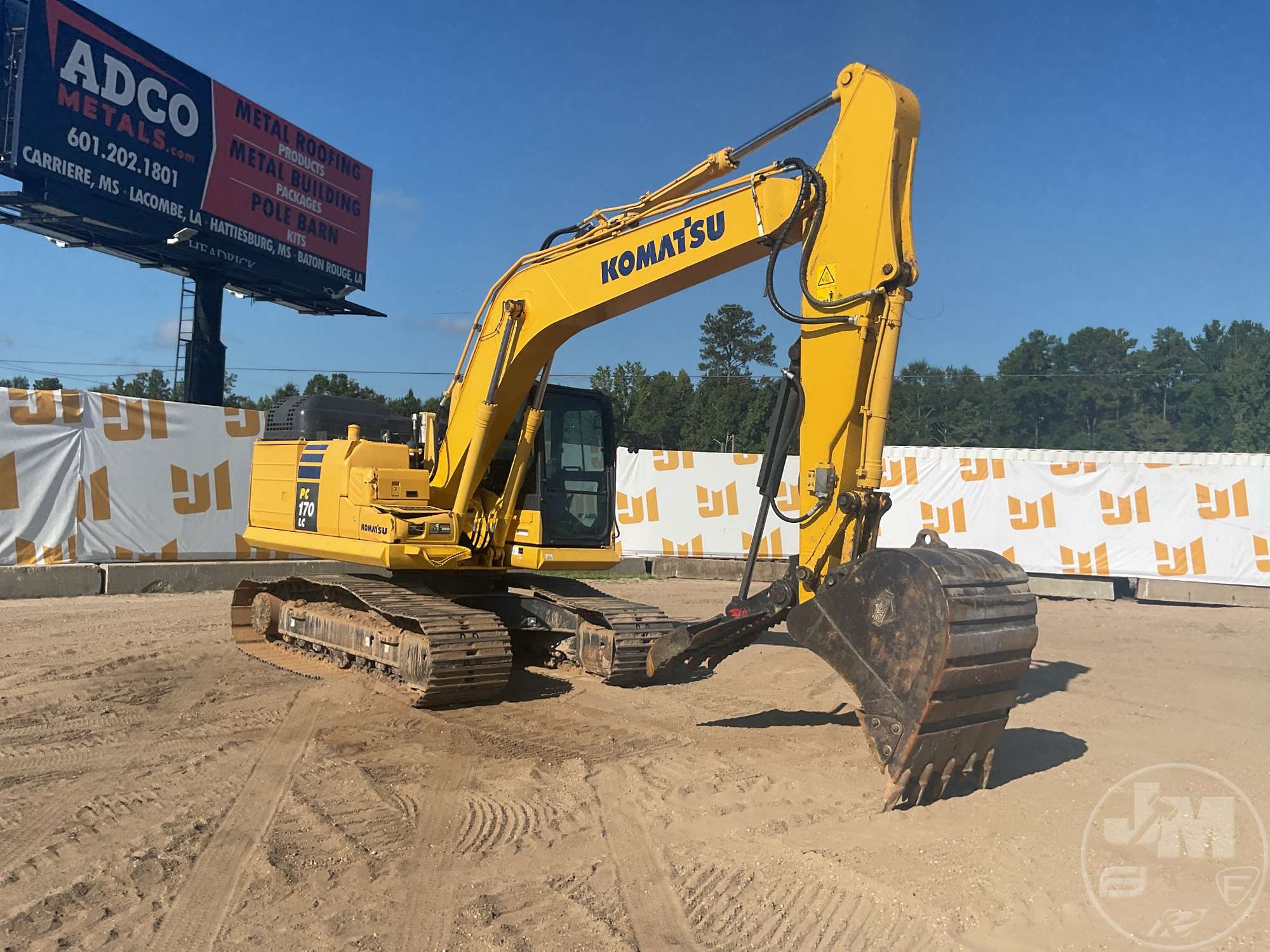 2017 Komatsu PC170LC-11