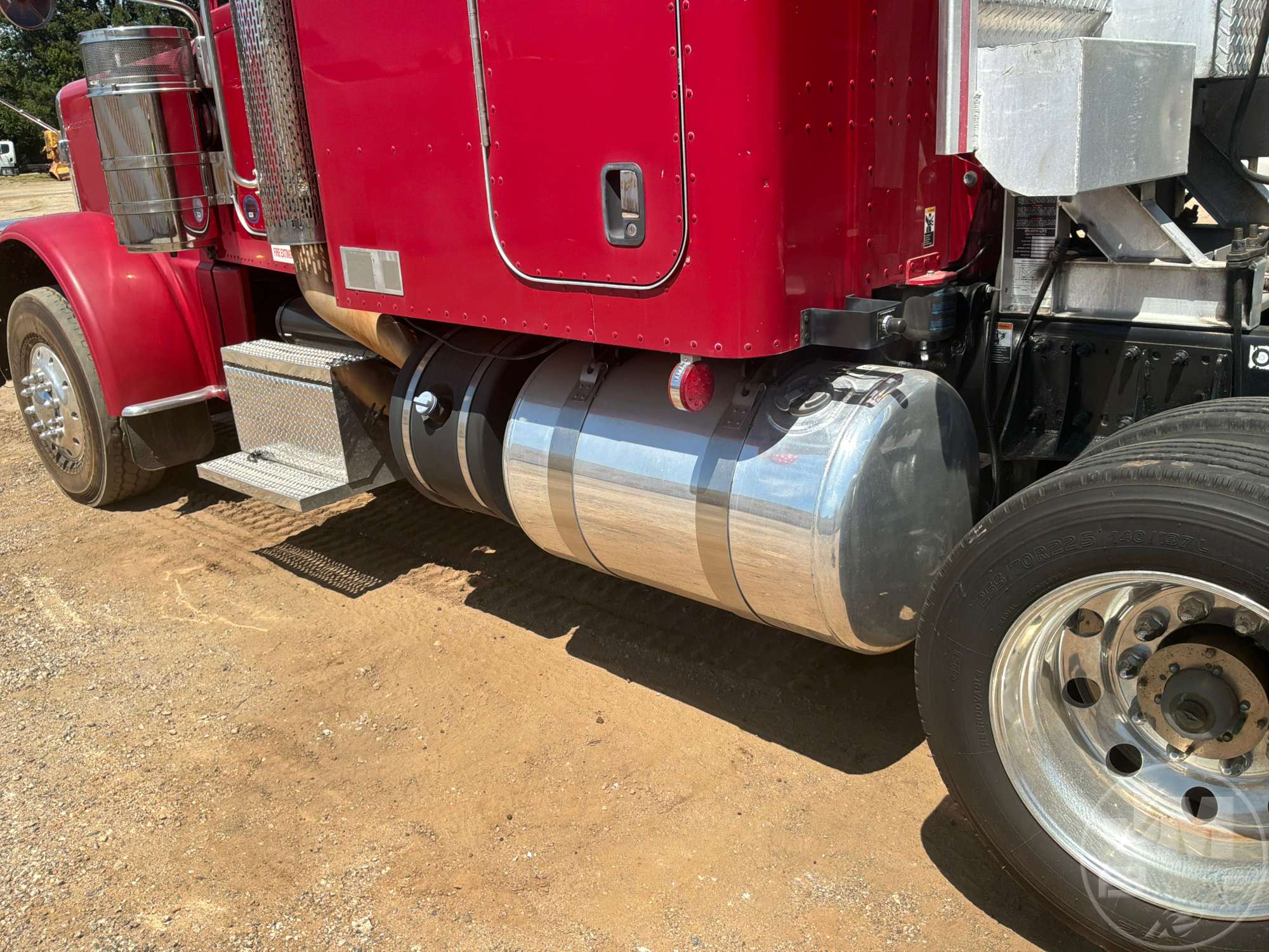 2016 Peterbilt 389