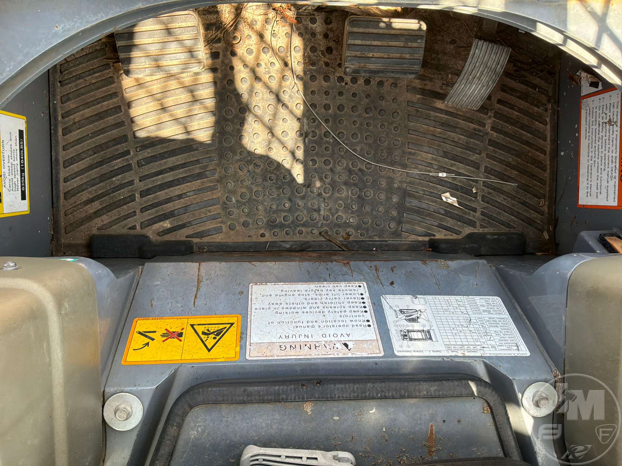 2021 Takeuchi TL6R