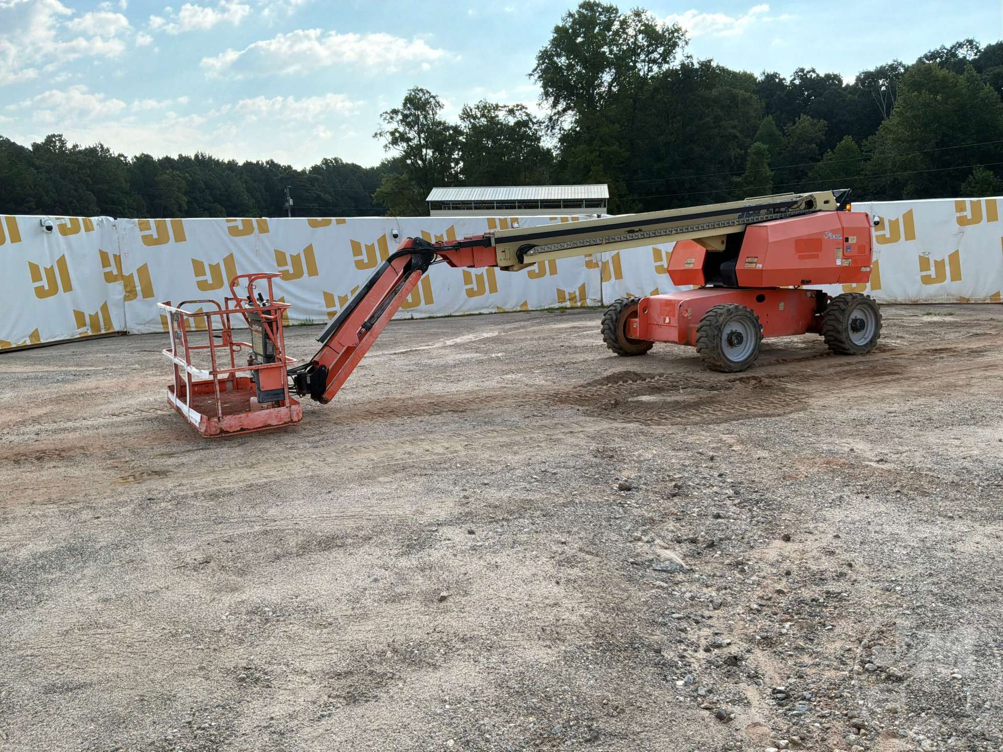 Photo of 2014 JLG 680SJ
