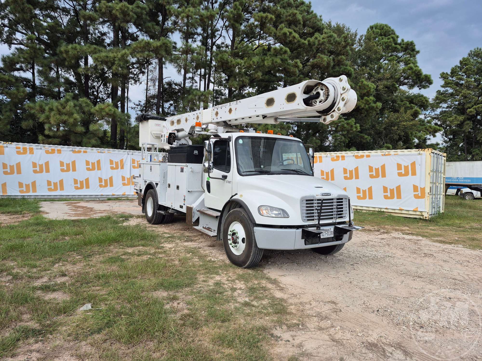 2016 Freightliner M2