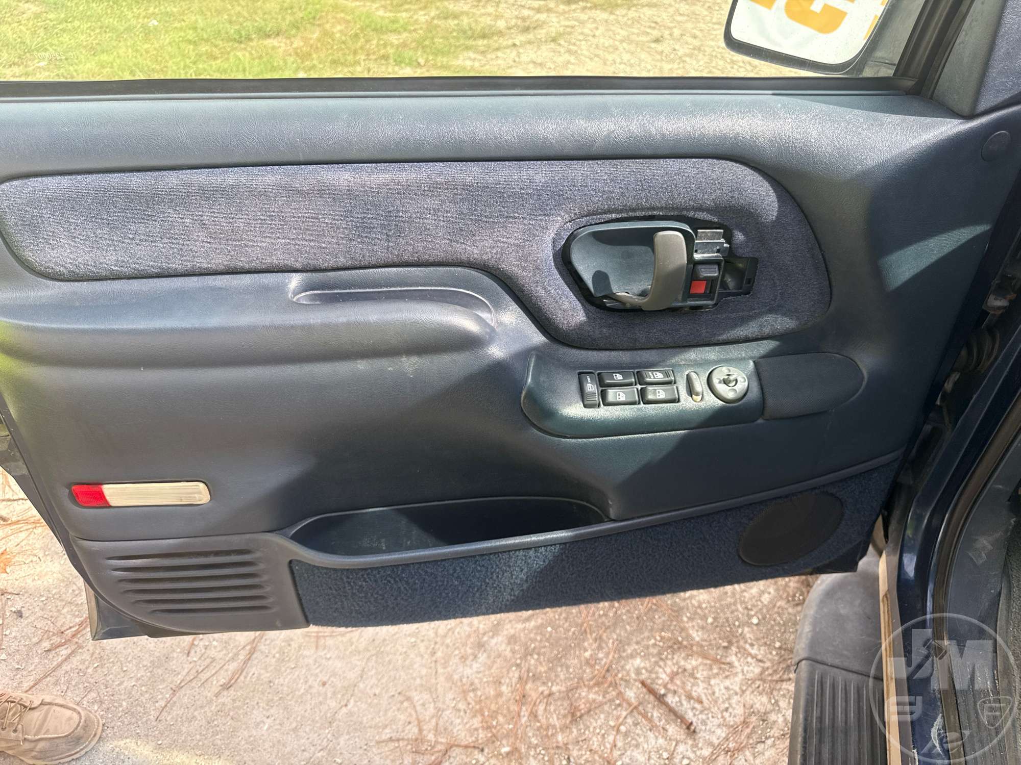 1999 Chevrolet TAHOE