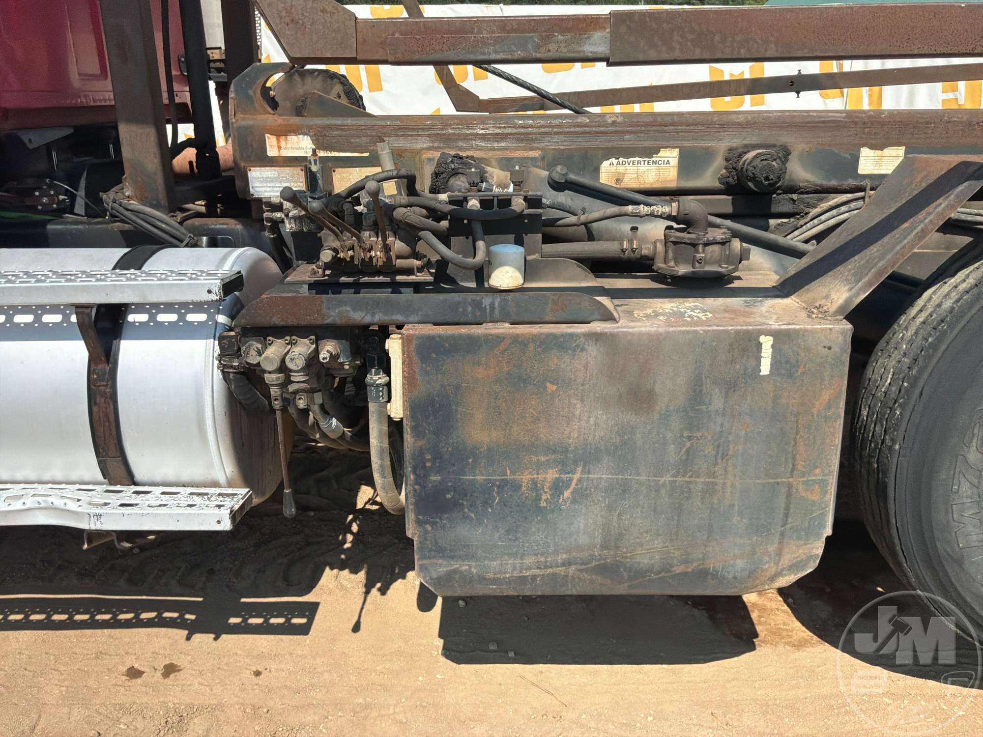 2003 Sterling L9500 SERIES