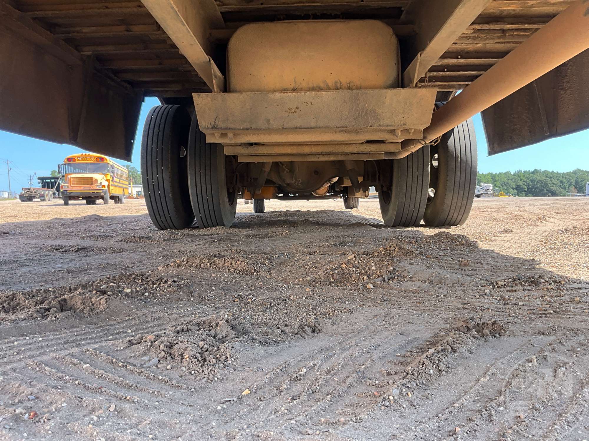 2007 Freightliner B2 BUS CHASSIS