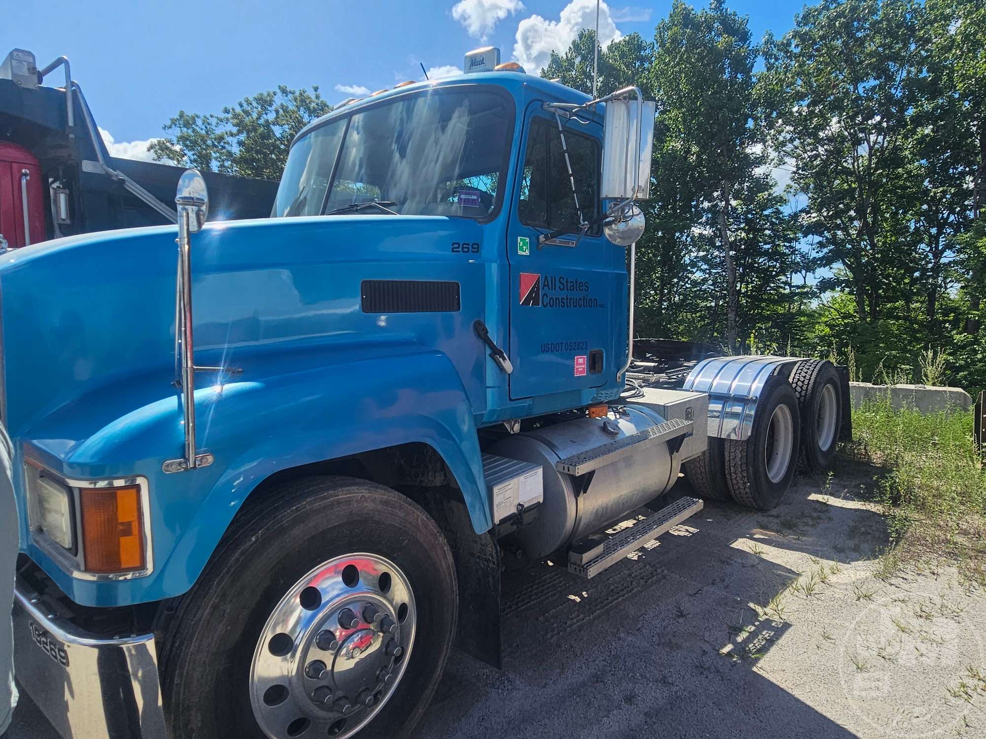 Photo of 2006 Mack CH613