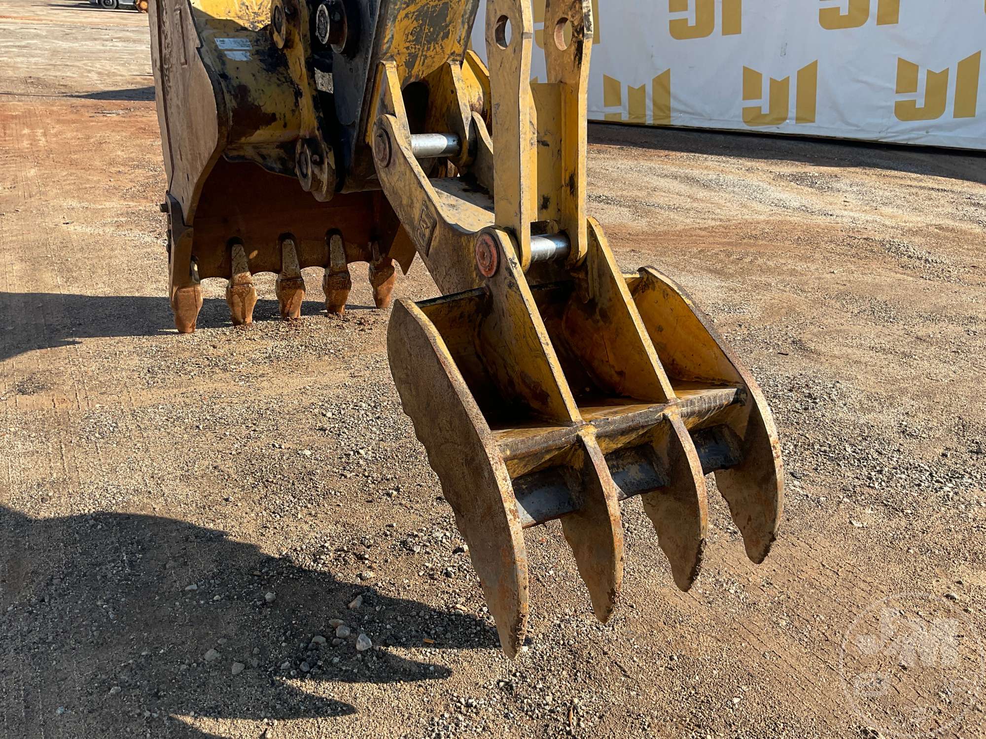 2024 John Deere 210-P