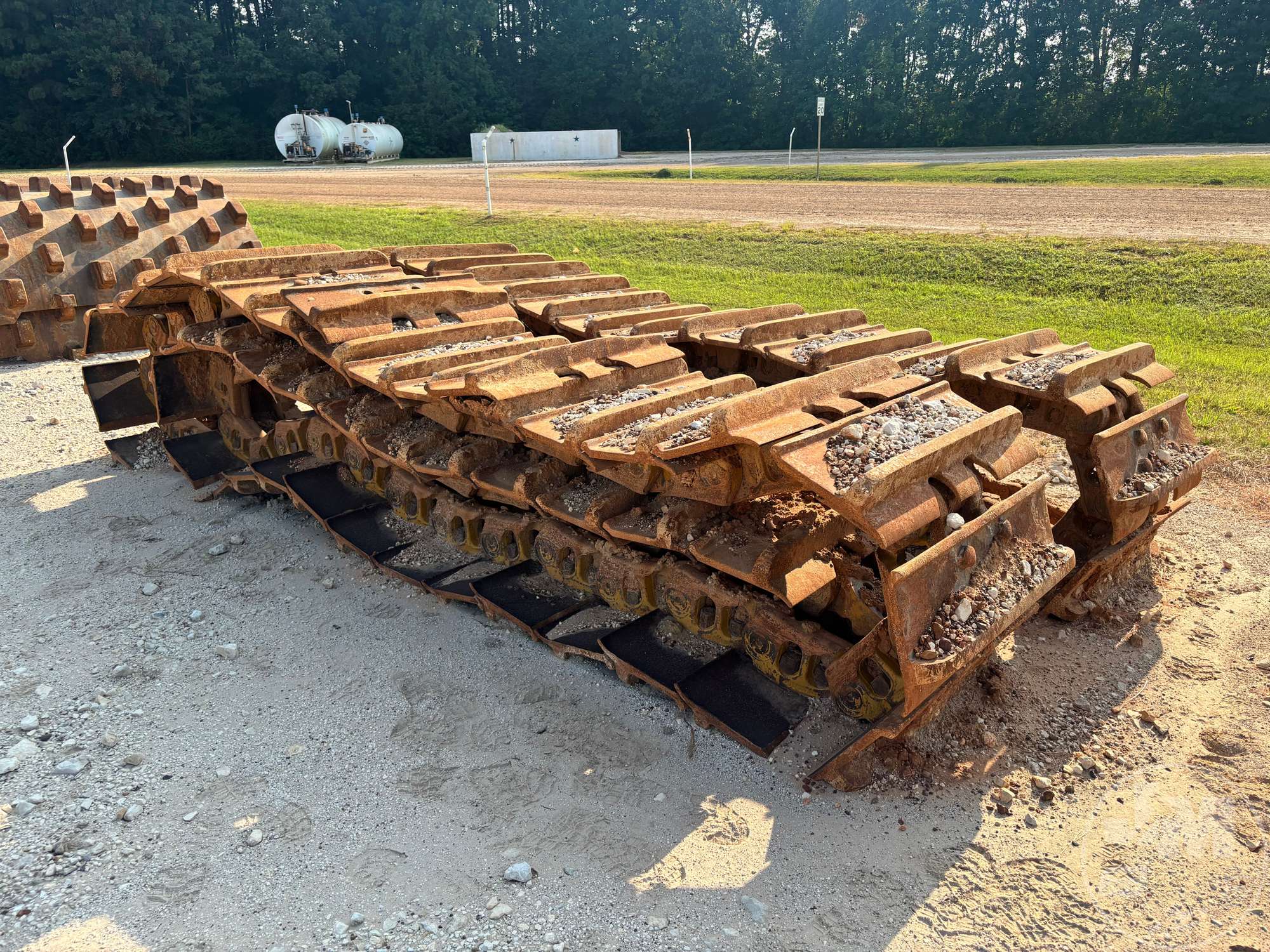 0 Caterpillar 29 3/4 INCH TRACKS TO FIT D10T
