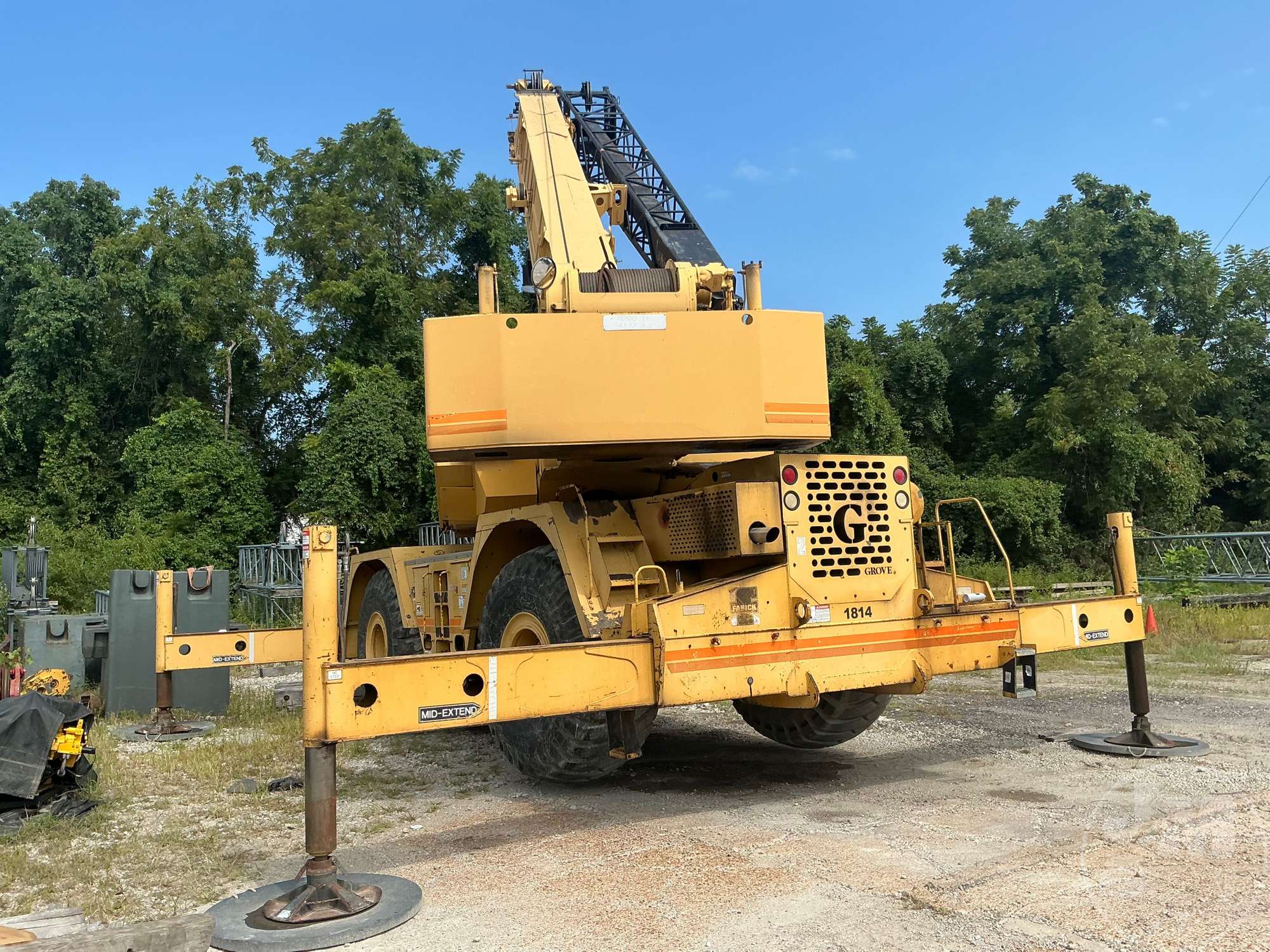 2000 Grove RT855B