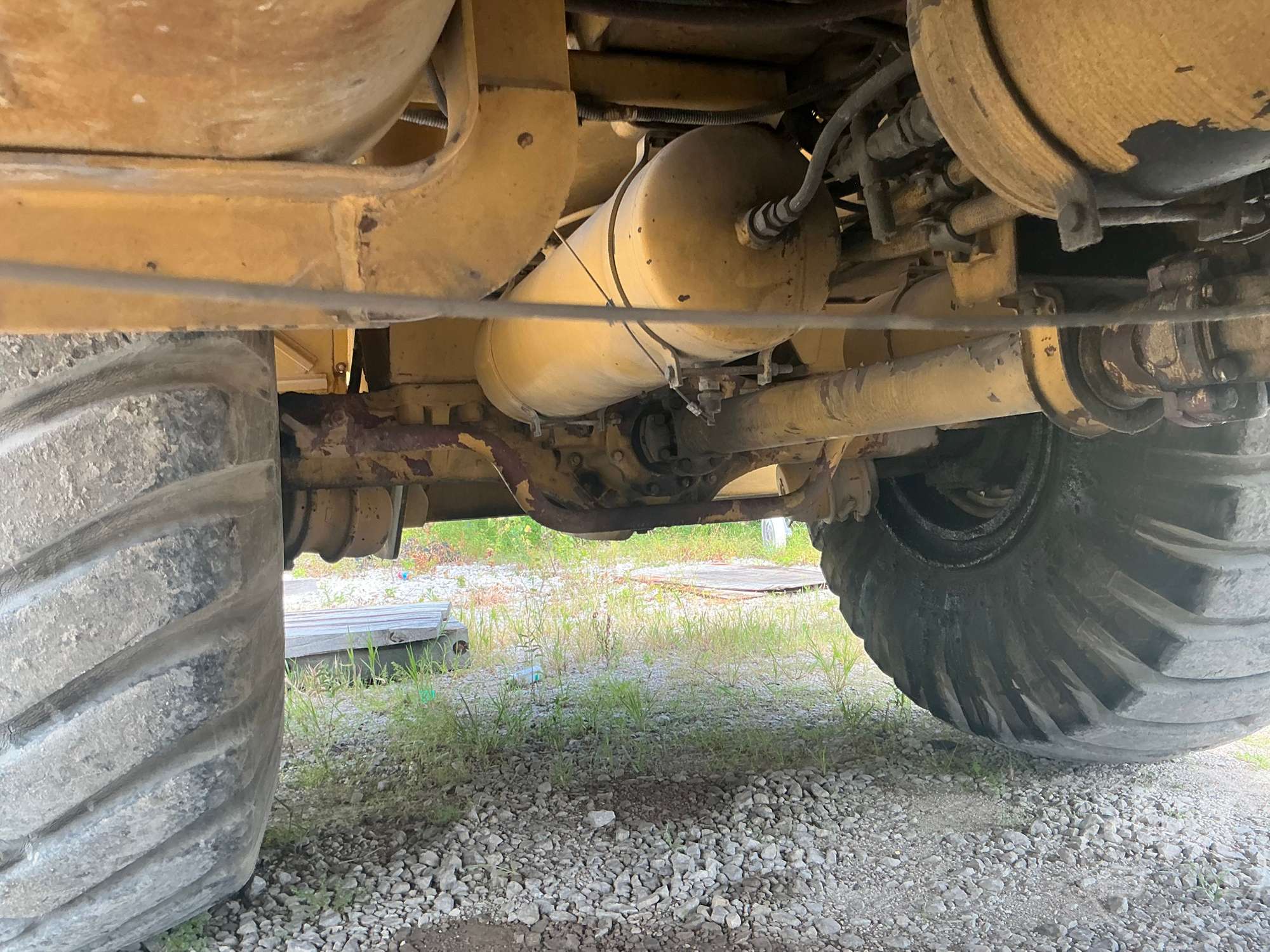 2000 Grove RT855B