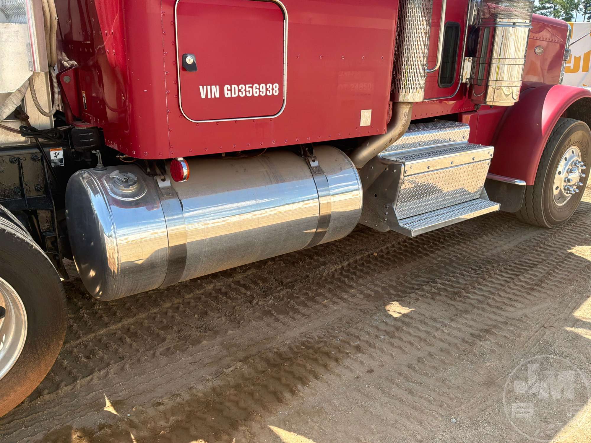 2016 Peterbilt 389