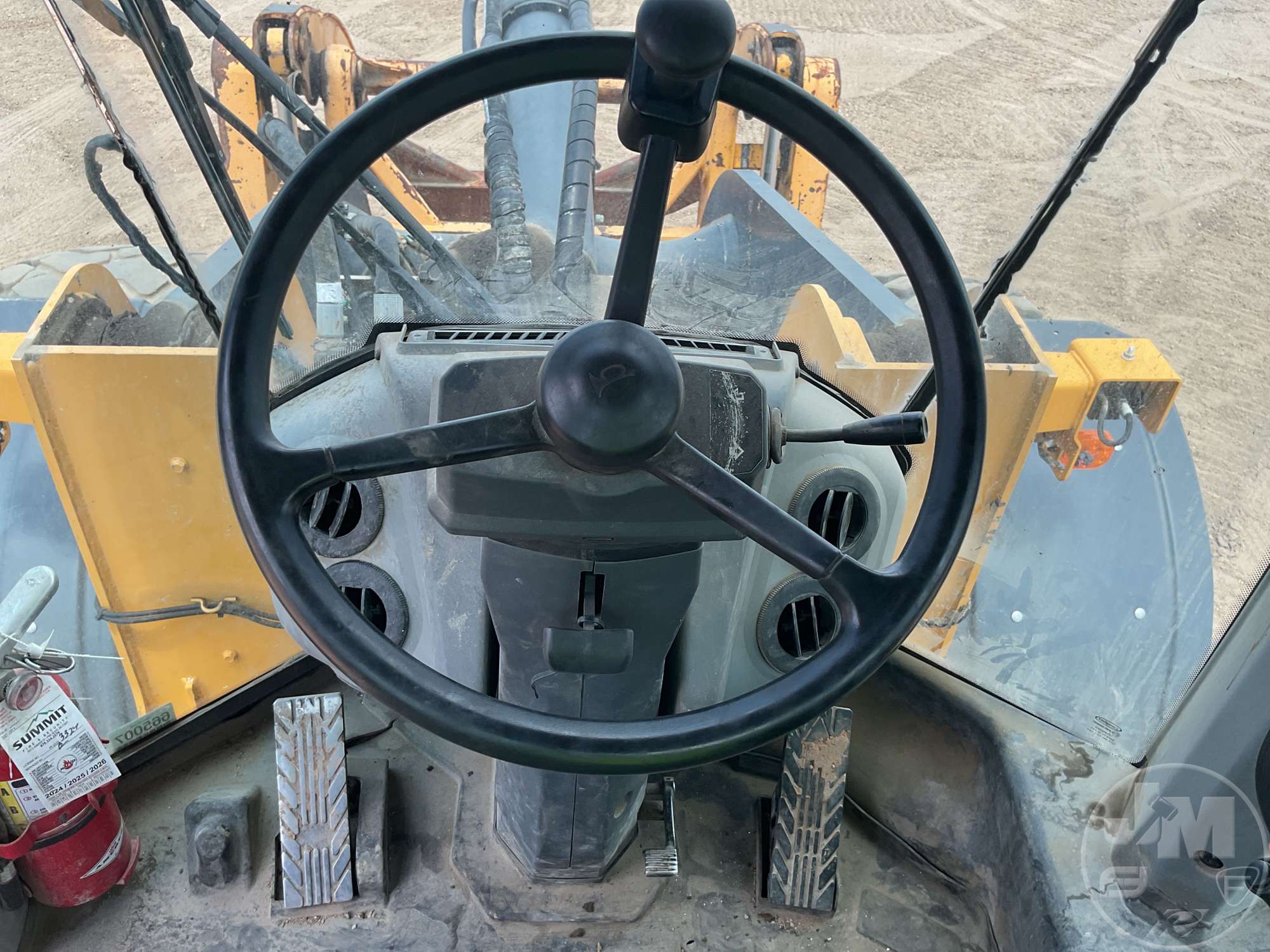 0 John Deere 644L