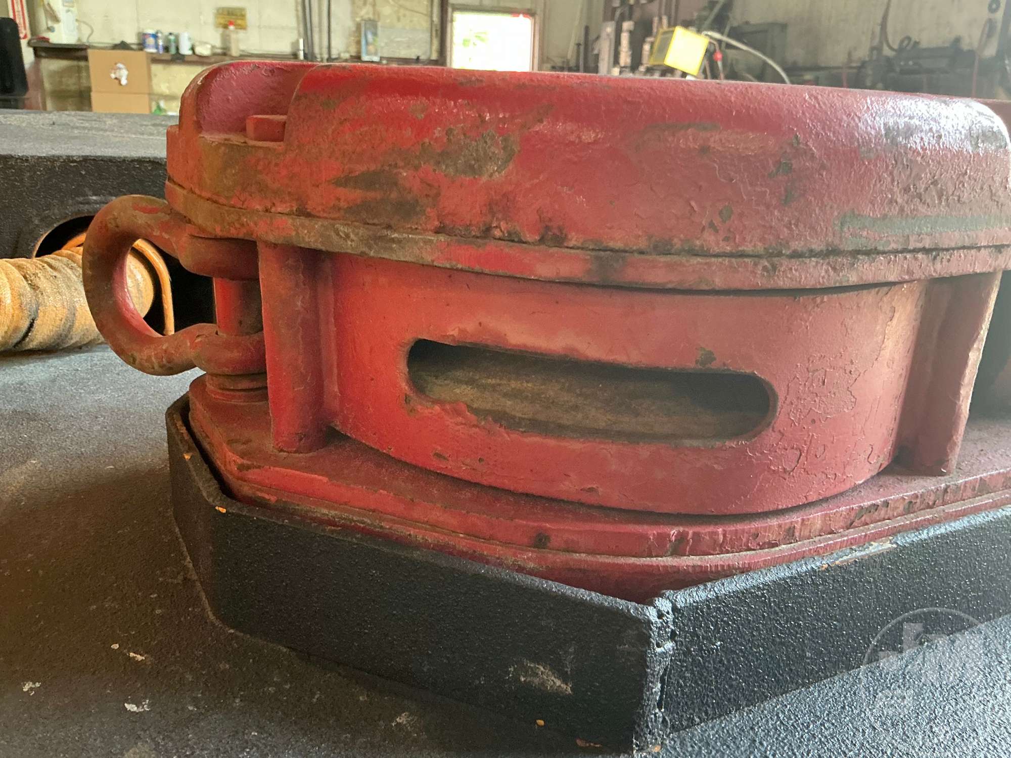1994 Broderson IC80 1D