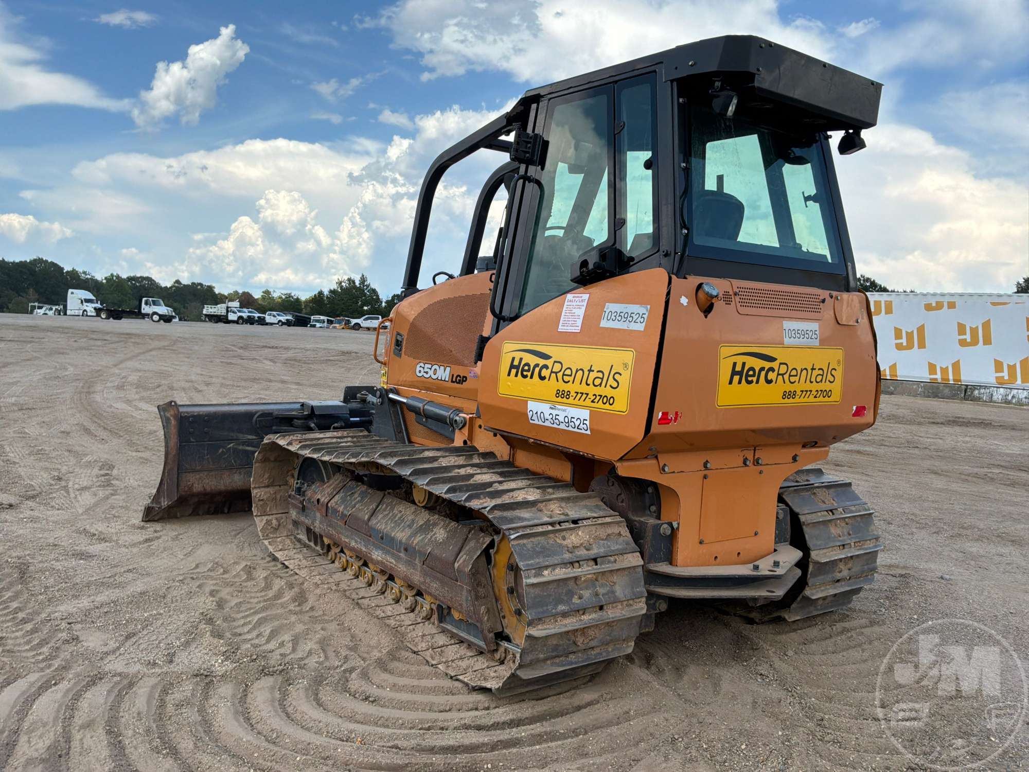 2021 Case 650M