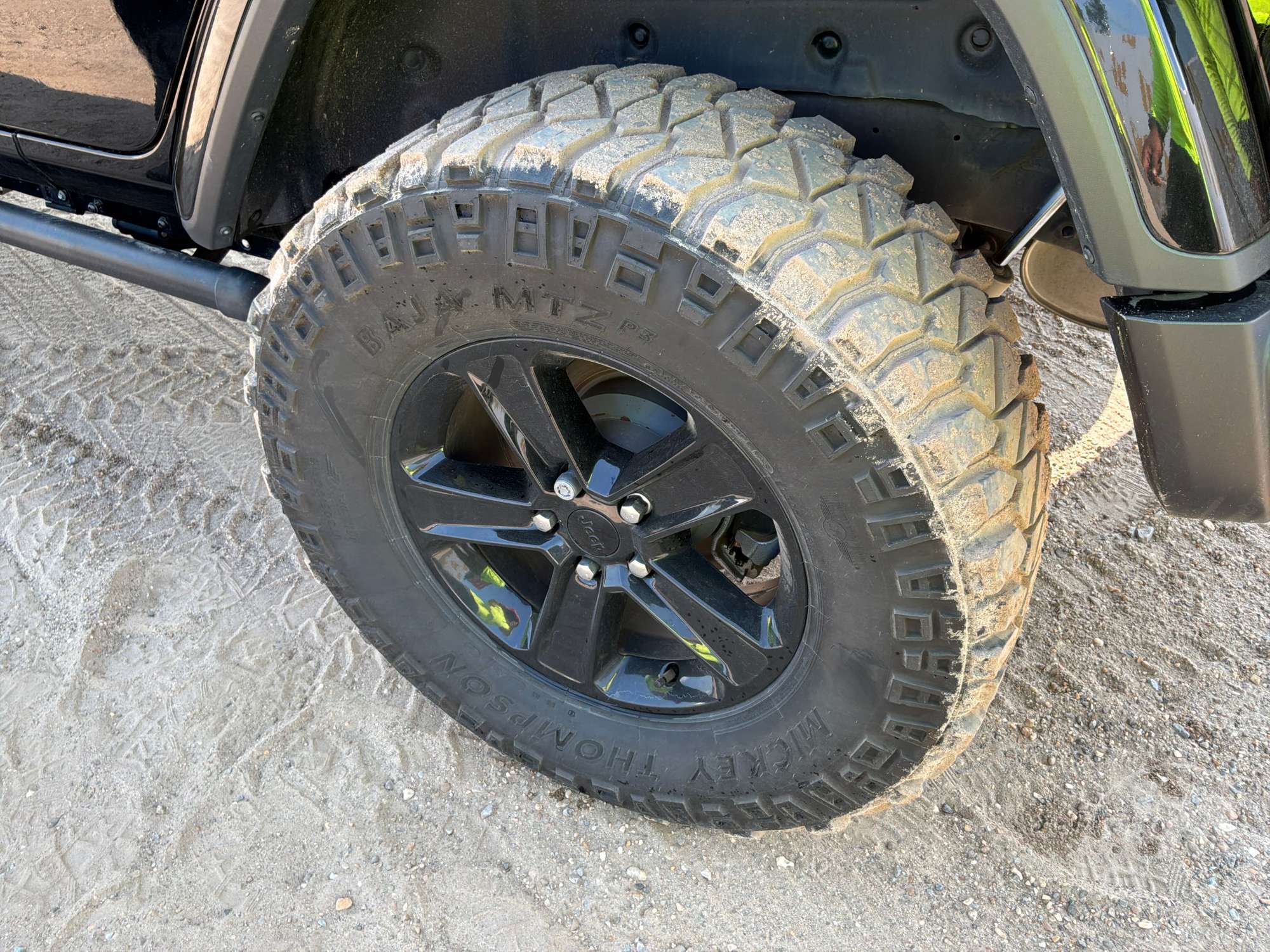 2023 Jeep WRANGLER