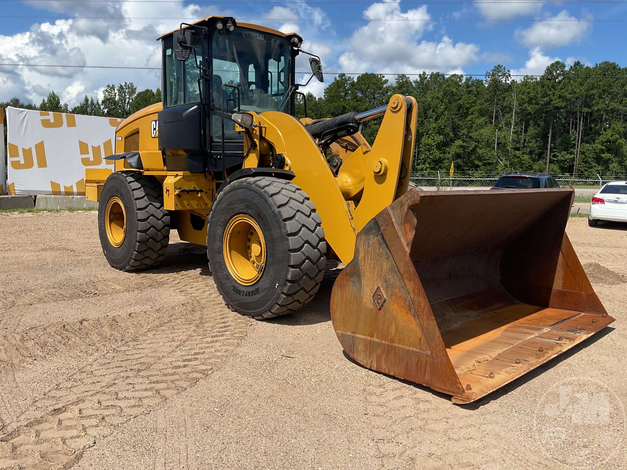 2021 Caterpillar 938M