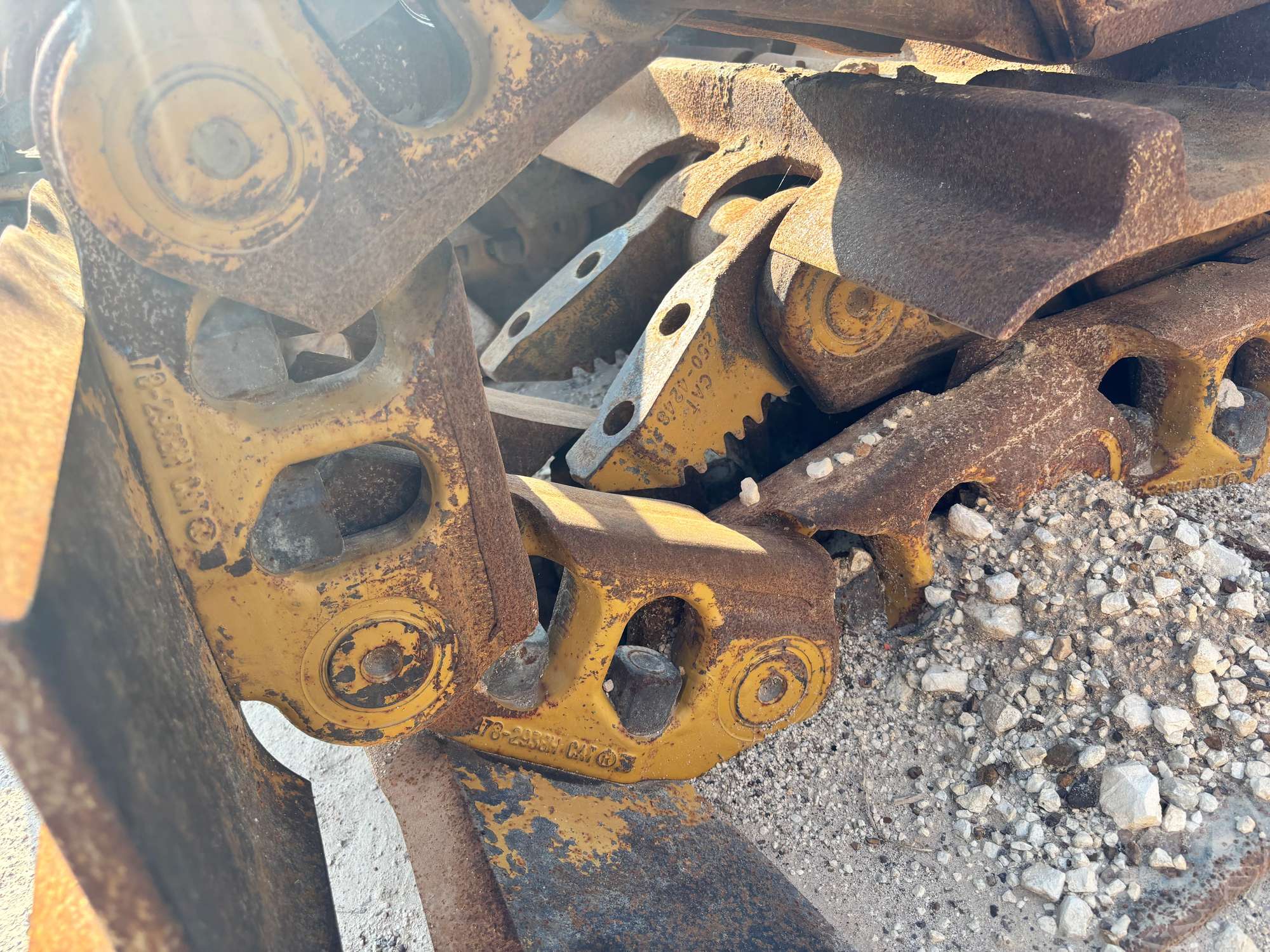 0 Caterpillar 26 3/4 INCH TRACKS TO FIT D9T