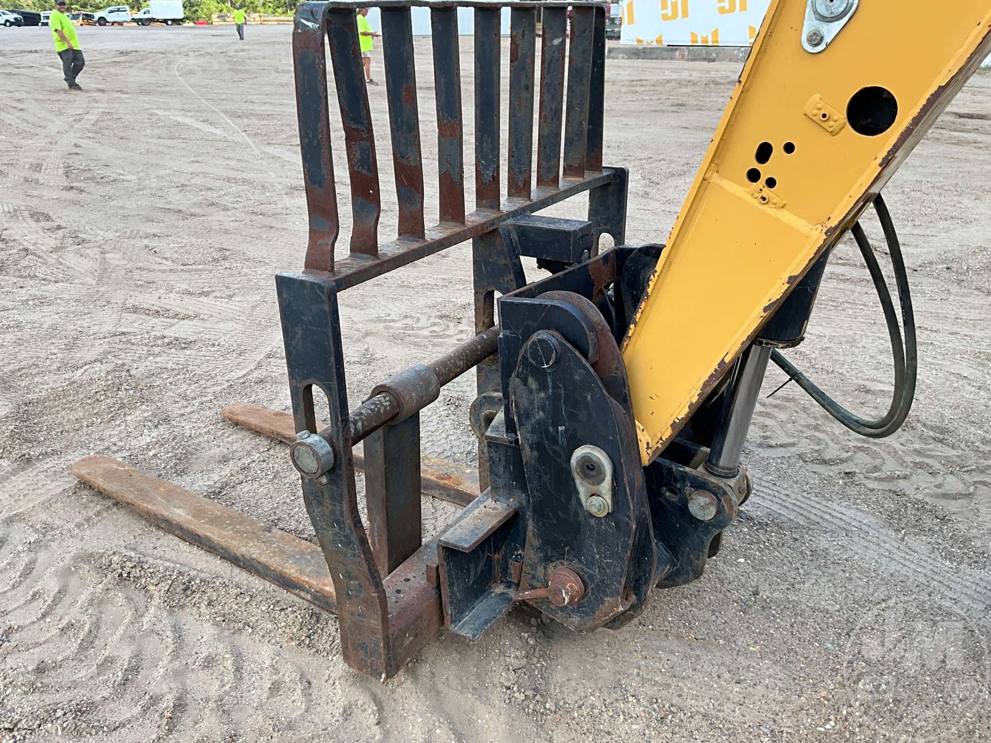 2009 Caterpillar TL943