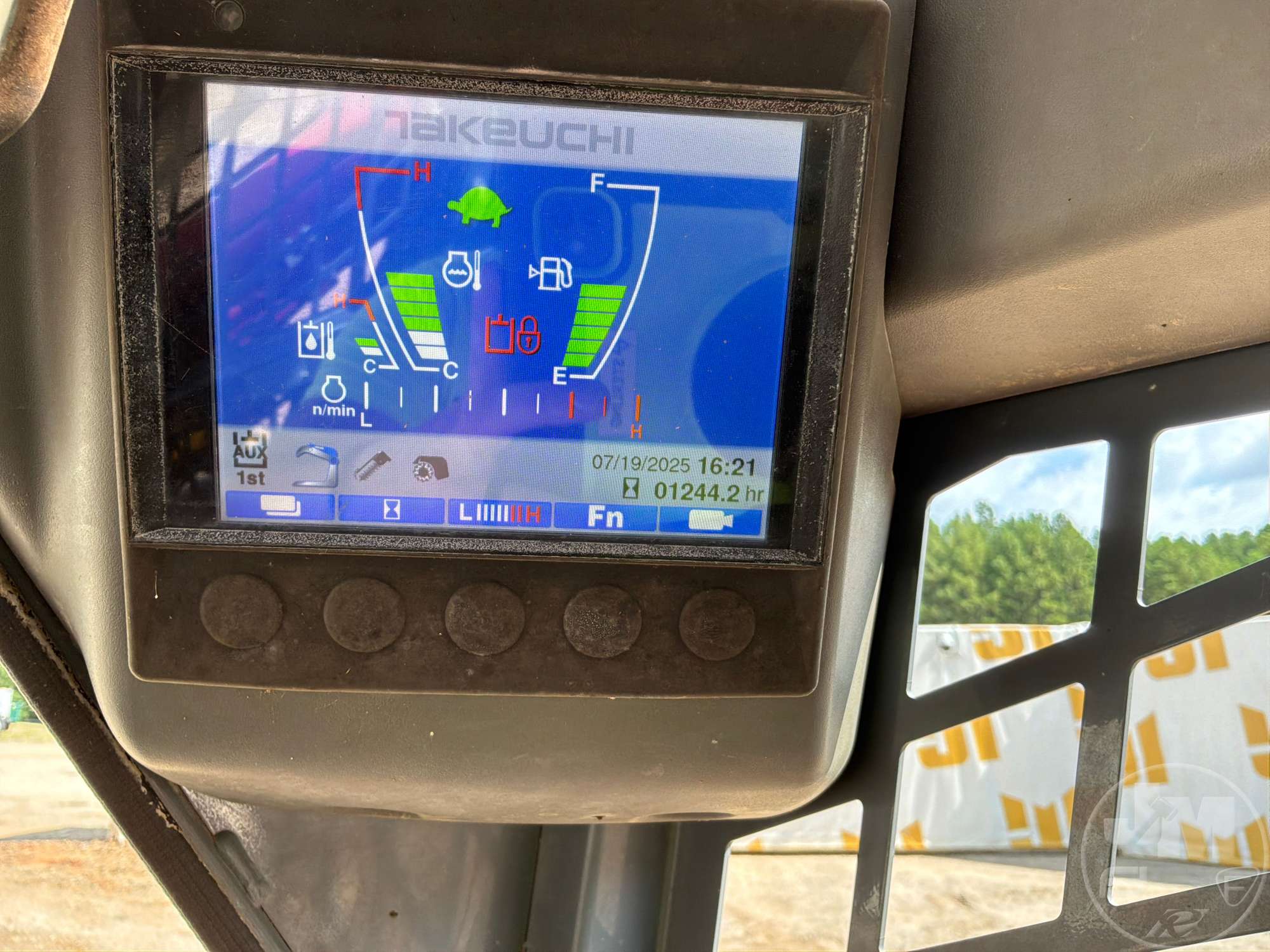 2021 Takeuchi TL6R