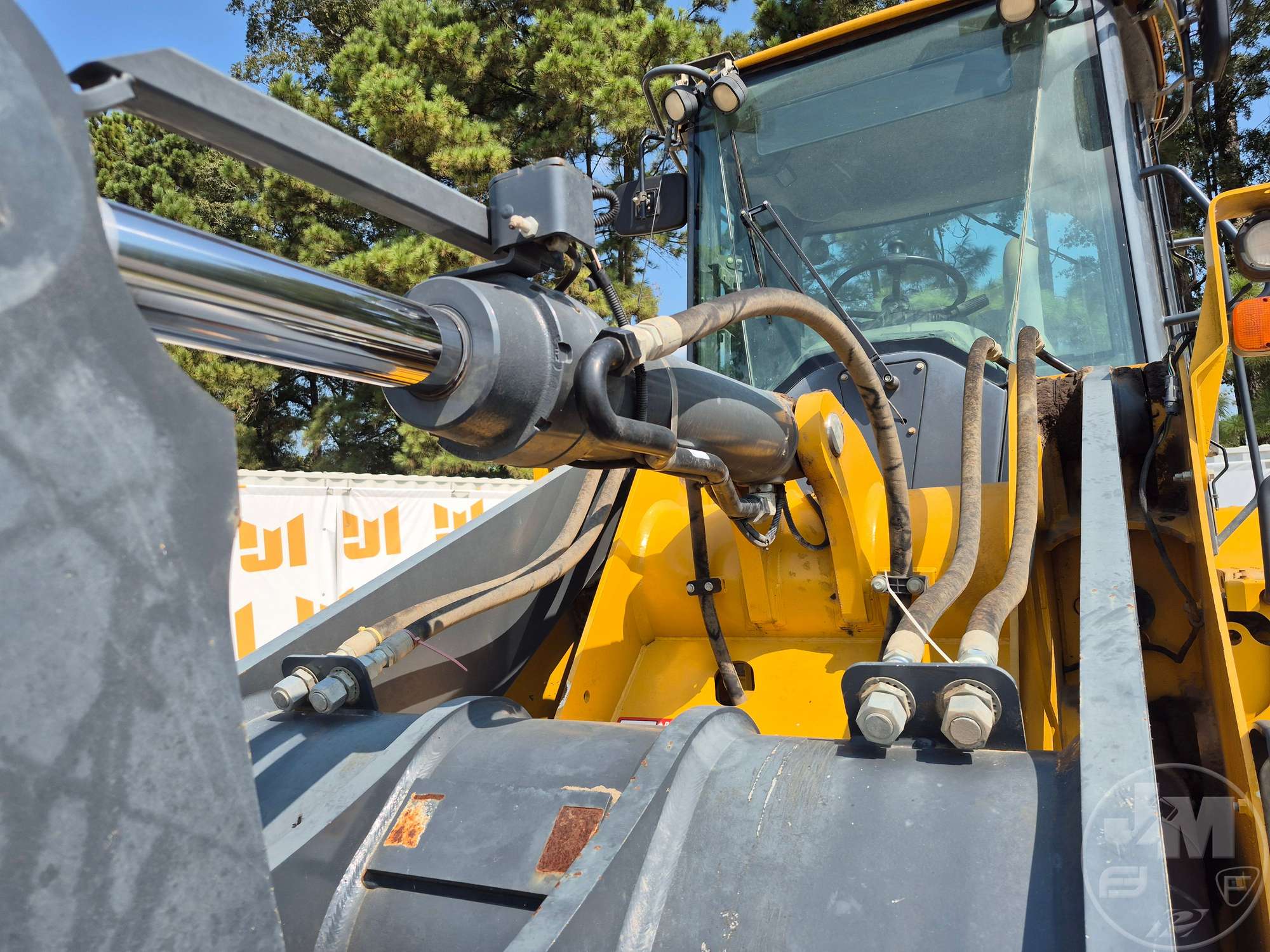2017 John Deere 624K