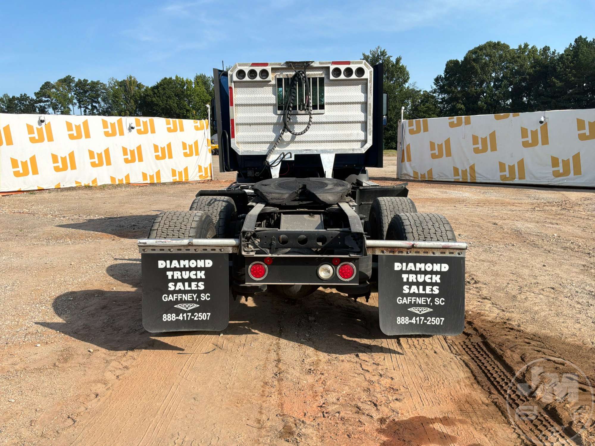 2020 International RH613