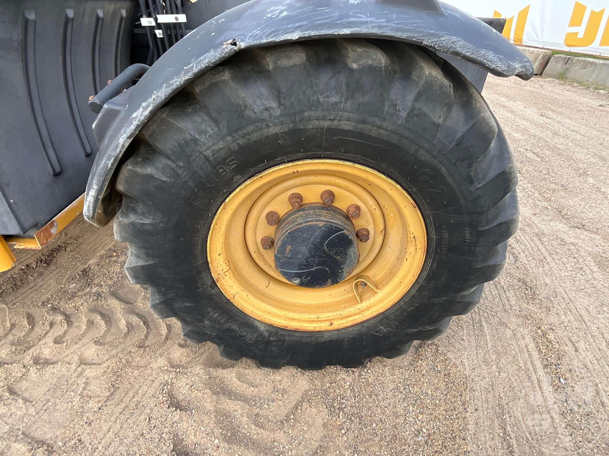 2009 Caterpillar TL943