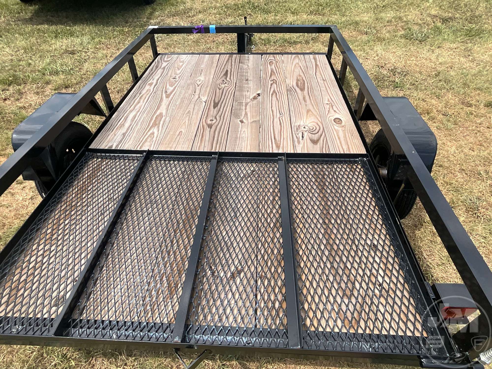 2027 TRIPLE CROWN TRAILERS, INC LD5X8S10O