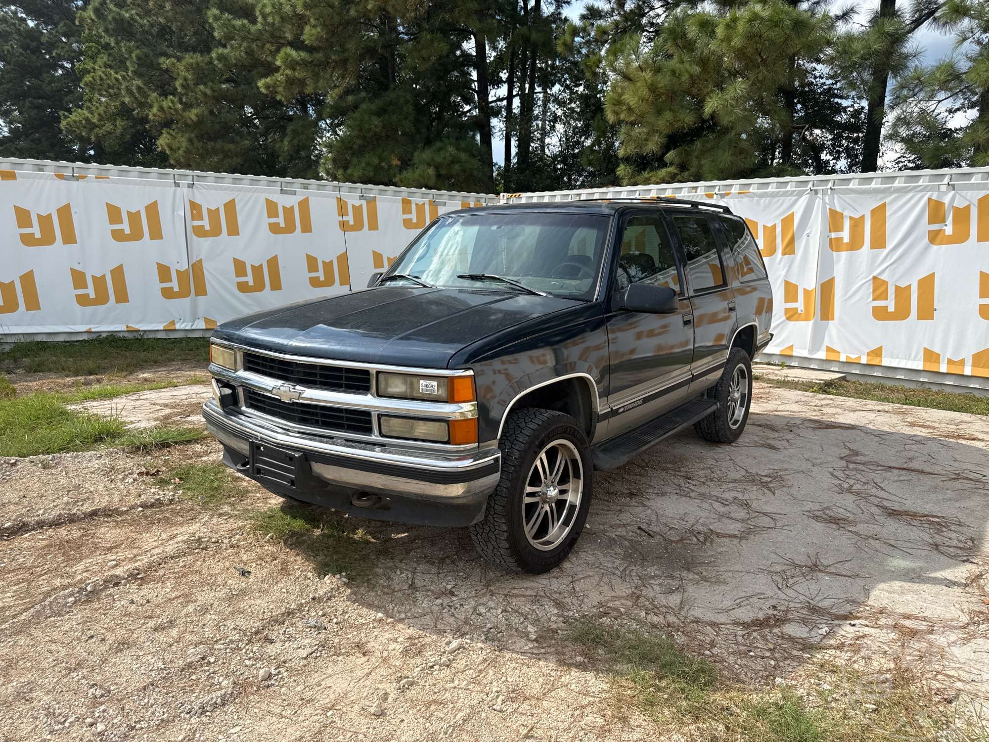 1999 Chevrolet TAHOE
