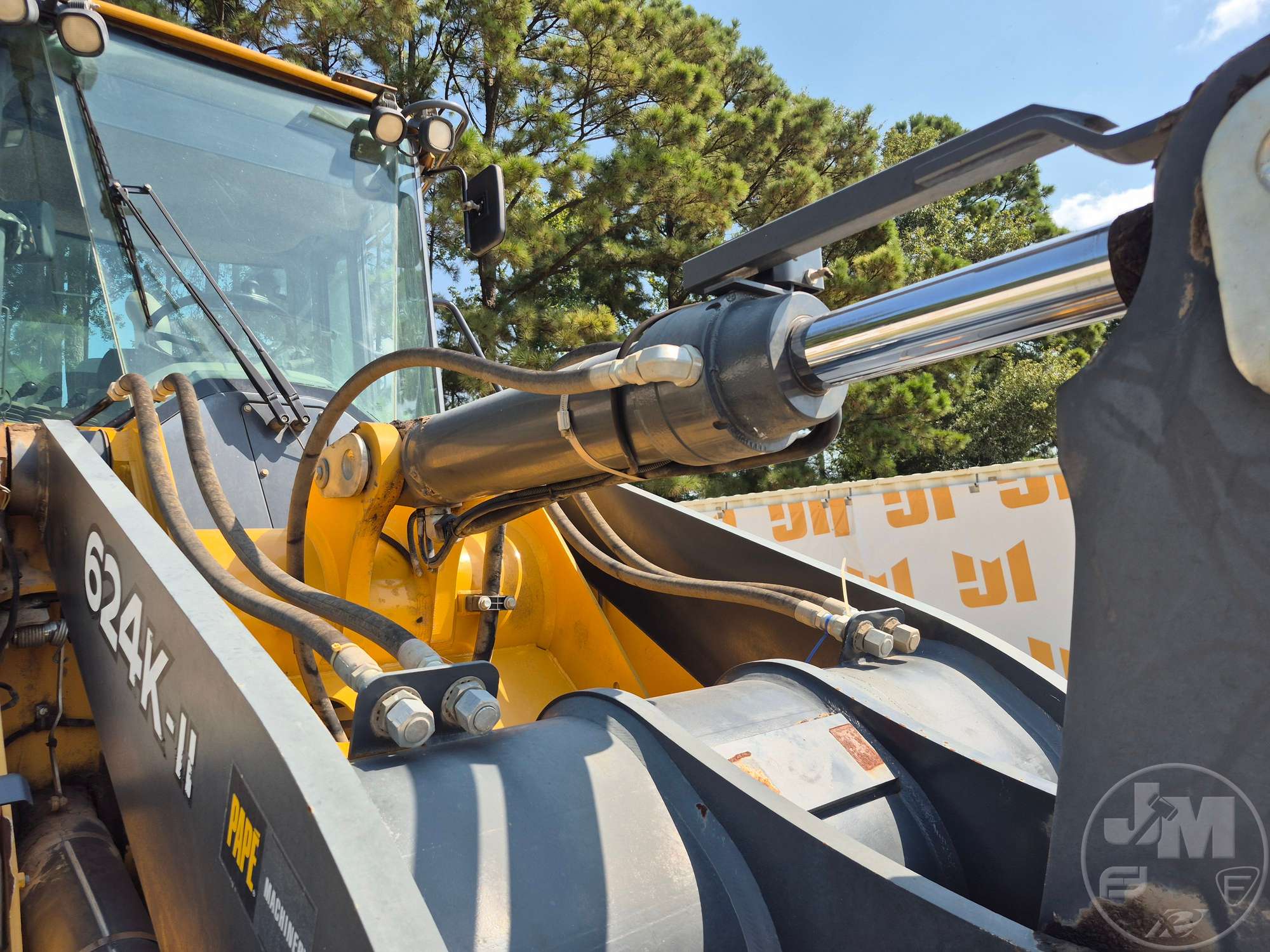 2017 John Deere 624K