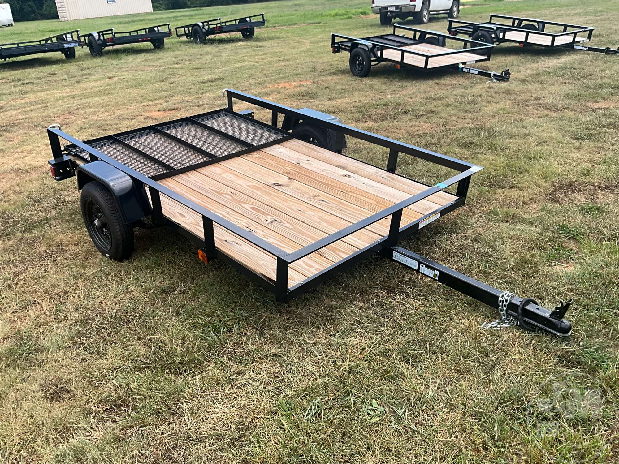 2027 TRIPLE CROWN TRAILERS, INC LD5X8S10O
