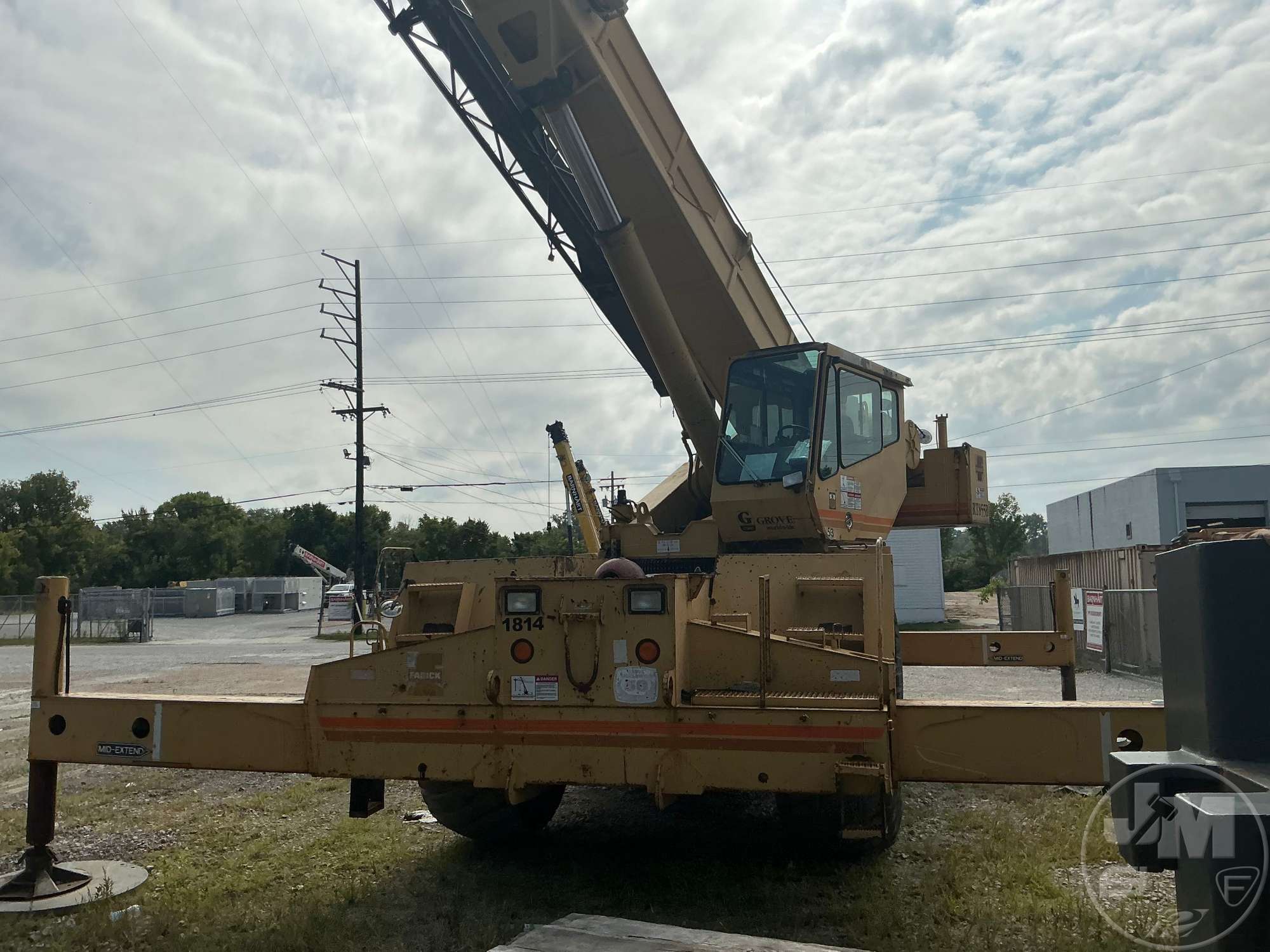 2000 Grove RT855B
