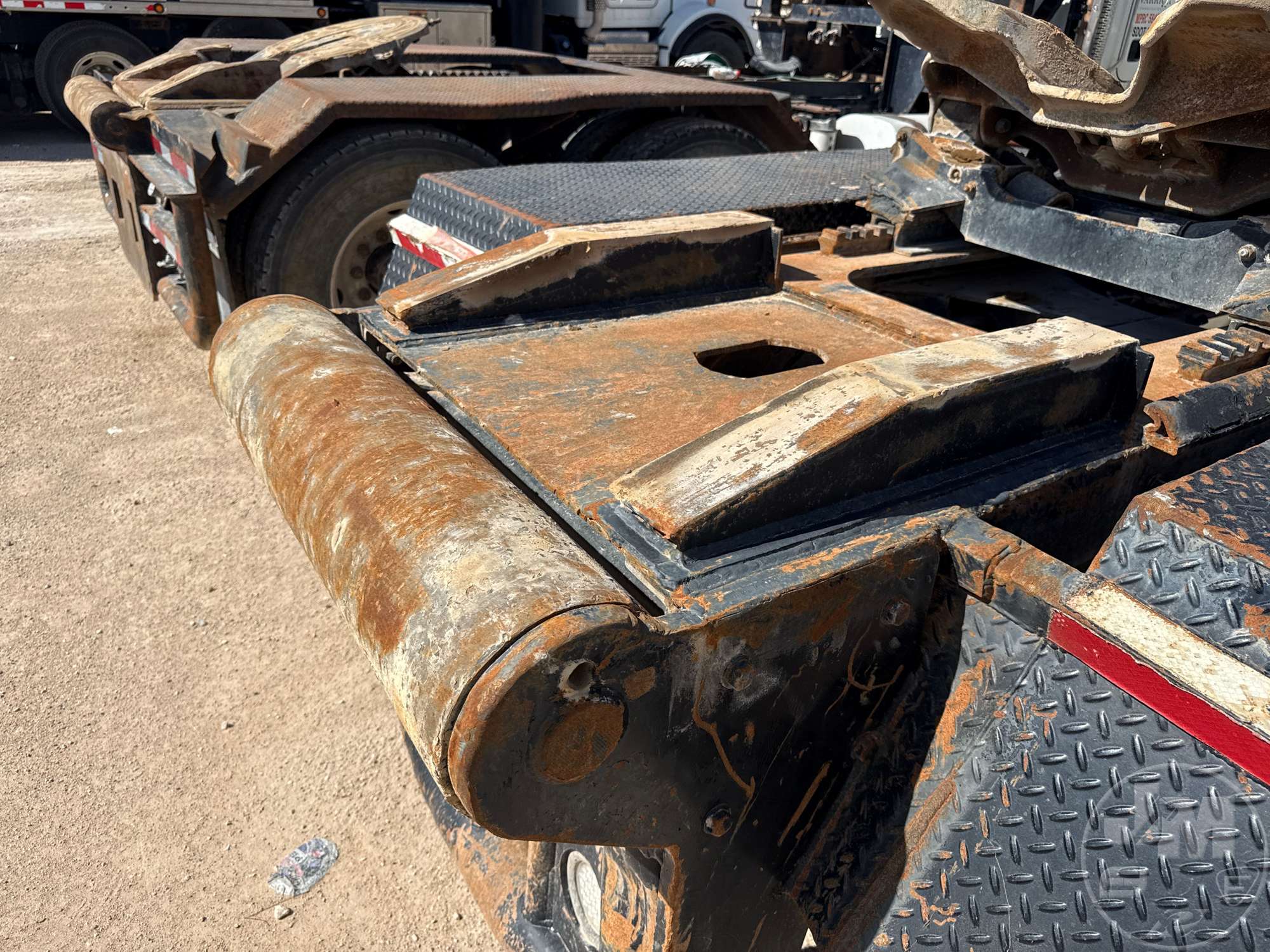 2015 Mack GU713