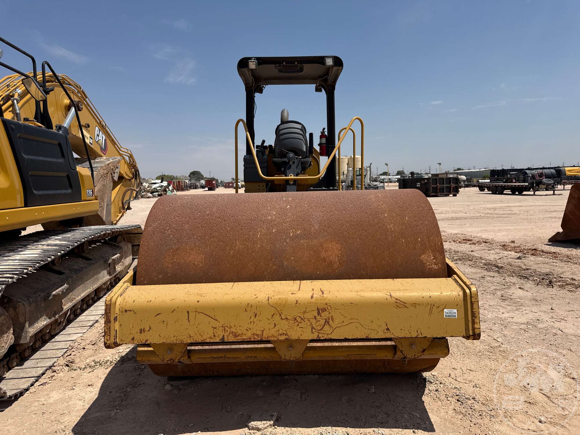 2011 Caterpillar CS56