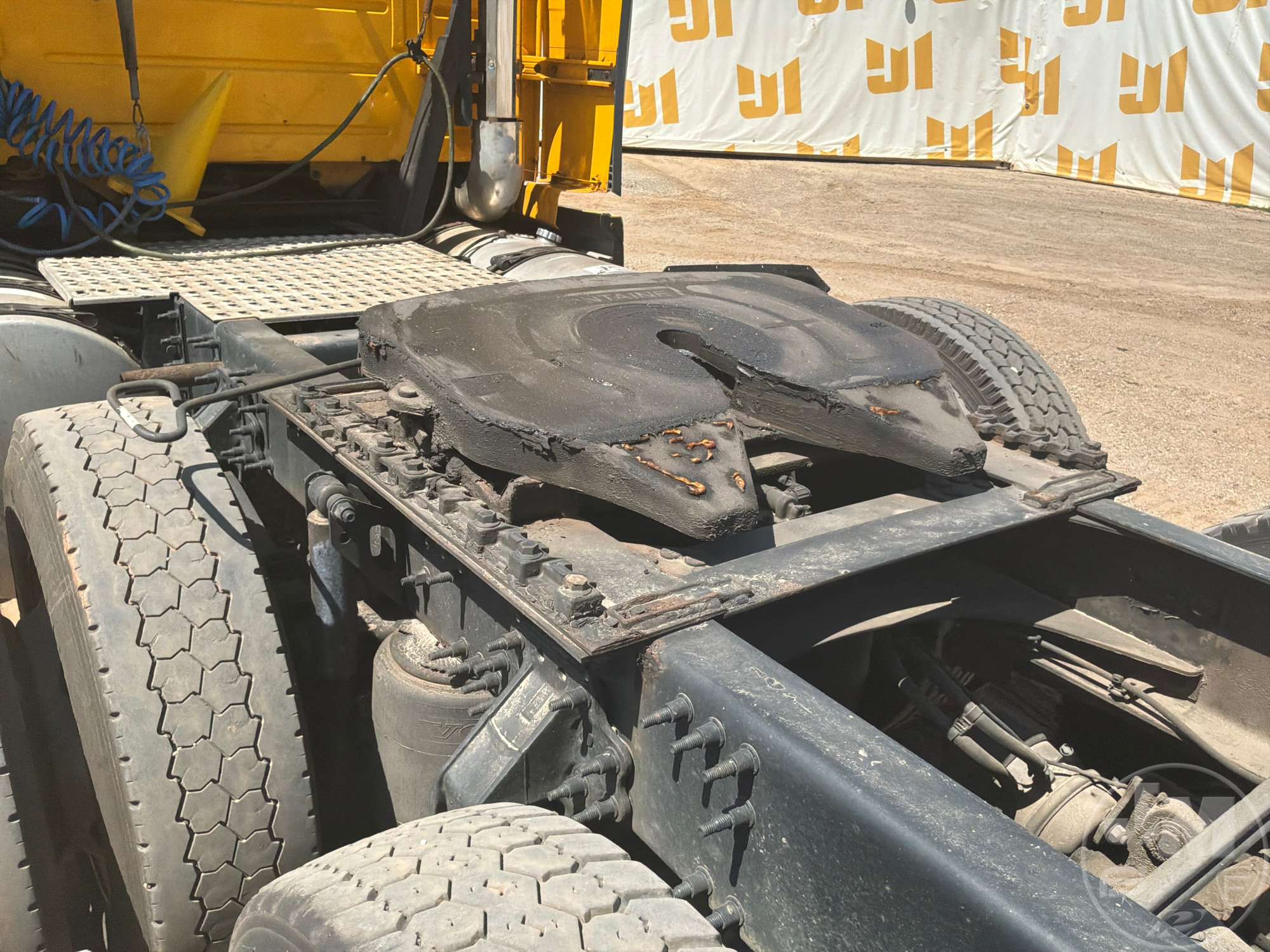 2012 Volvo VNL