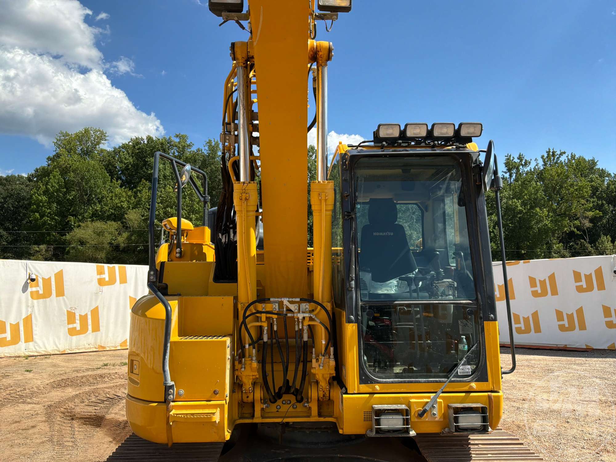 2022 Komatsu PC138US-11E0