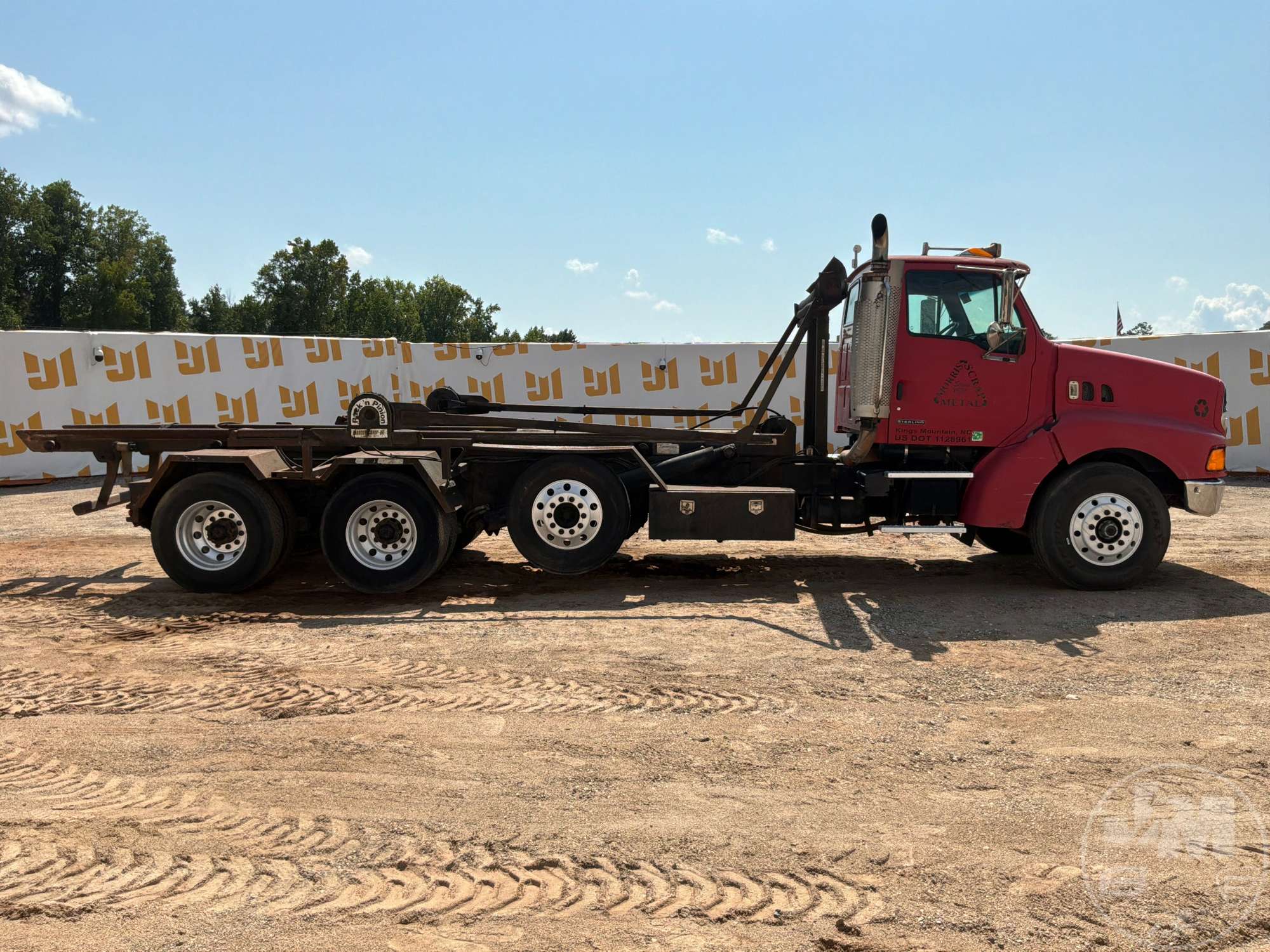2003 Sterling L9500 SERIES