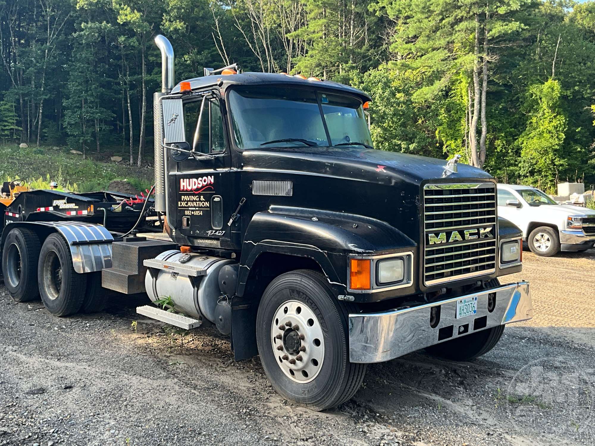 Photo of 1996 Mack CH