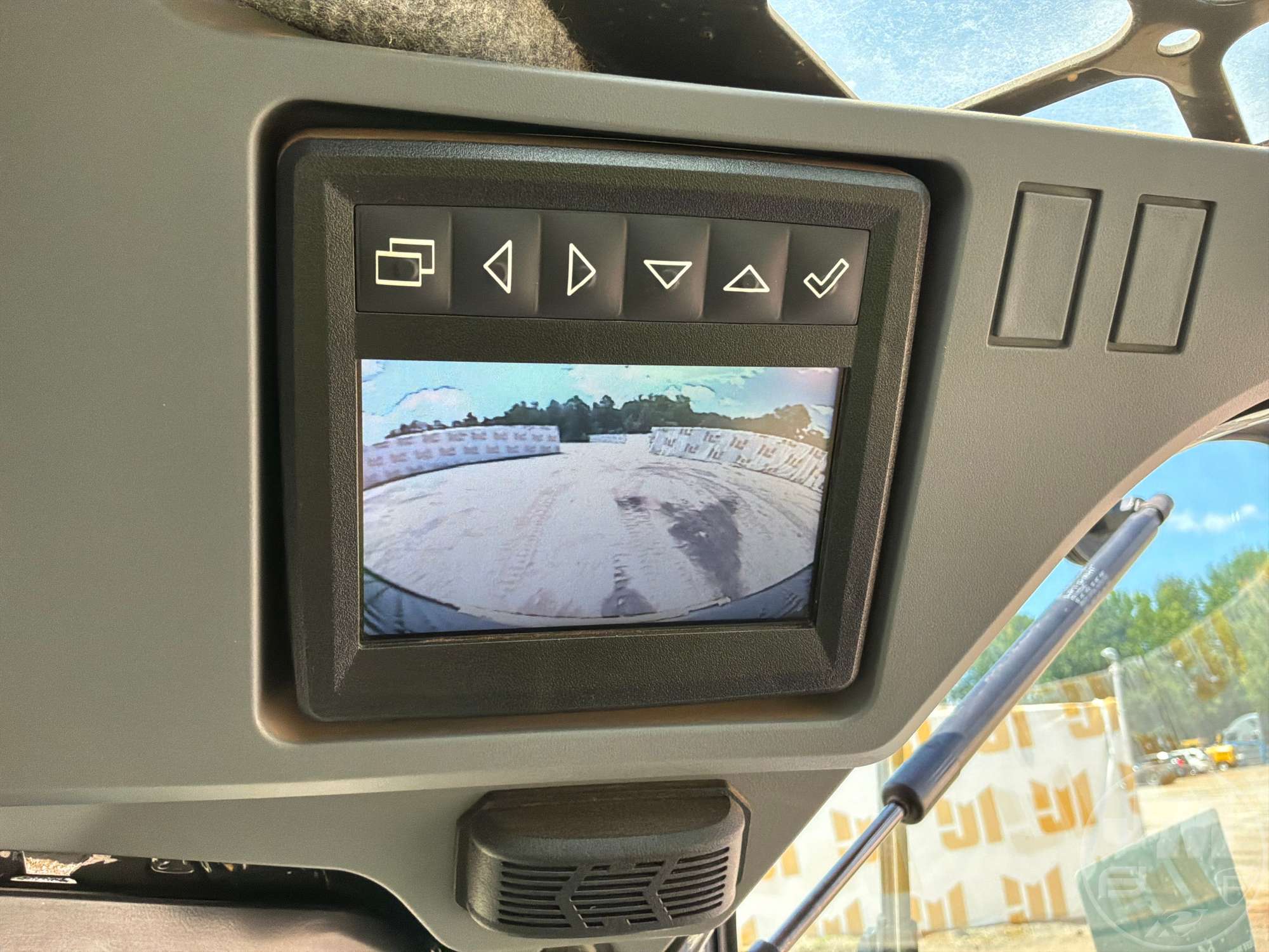 2024 John Deere 333P