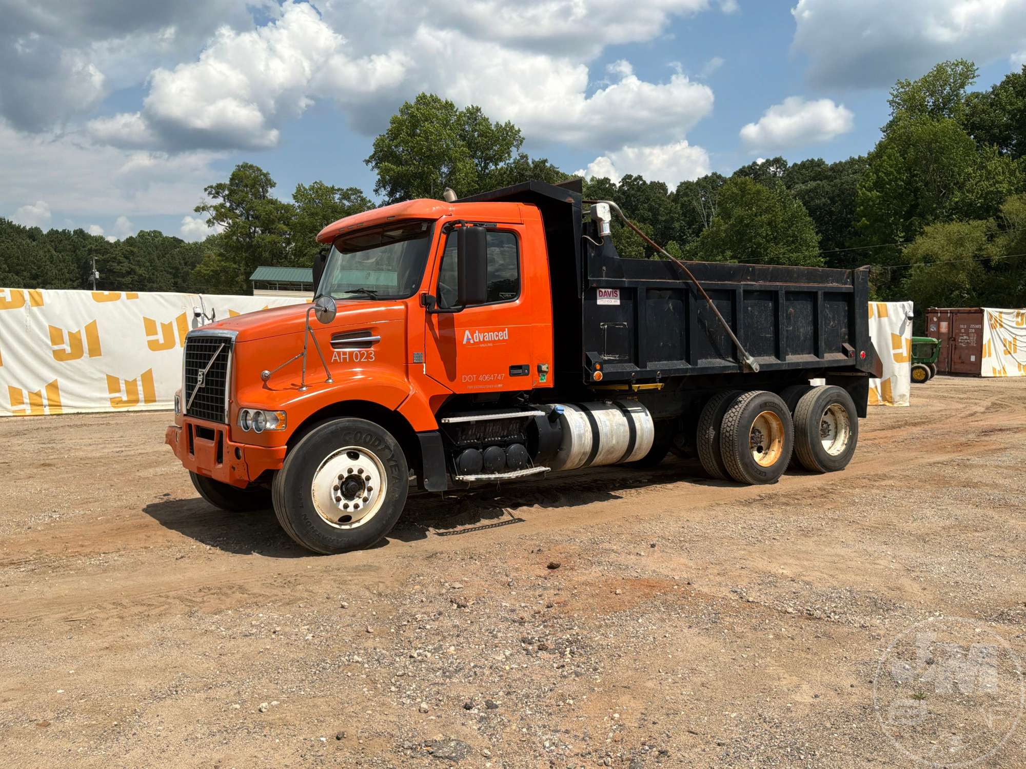 Photo of 2014 Volvo VHD
