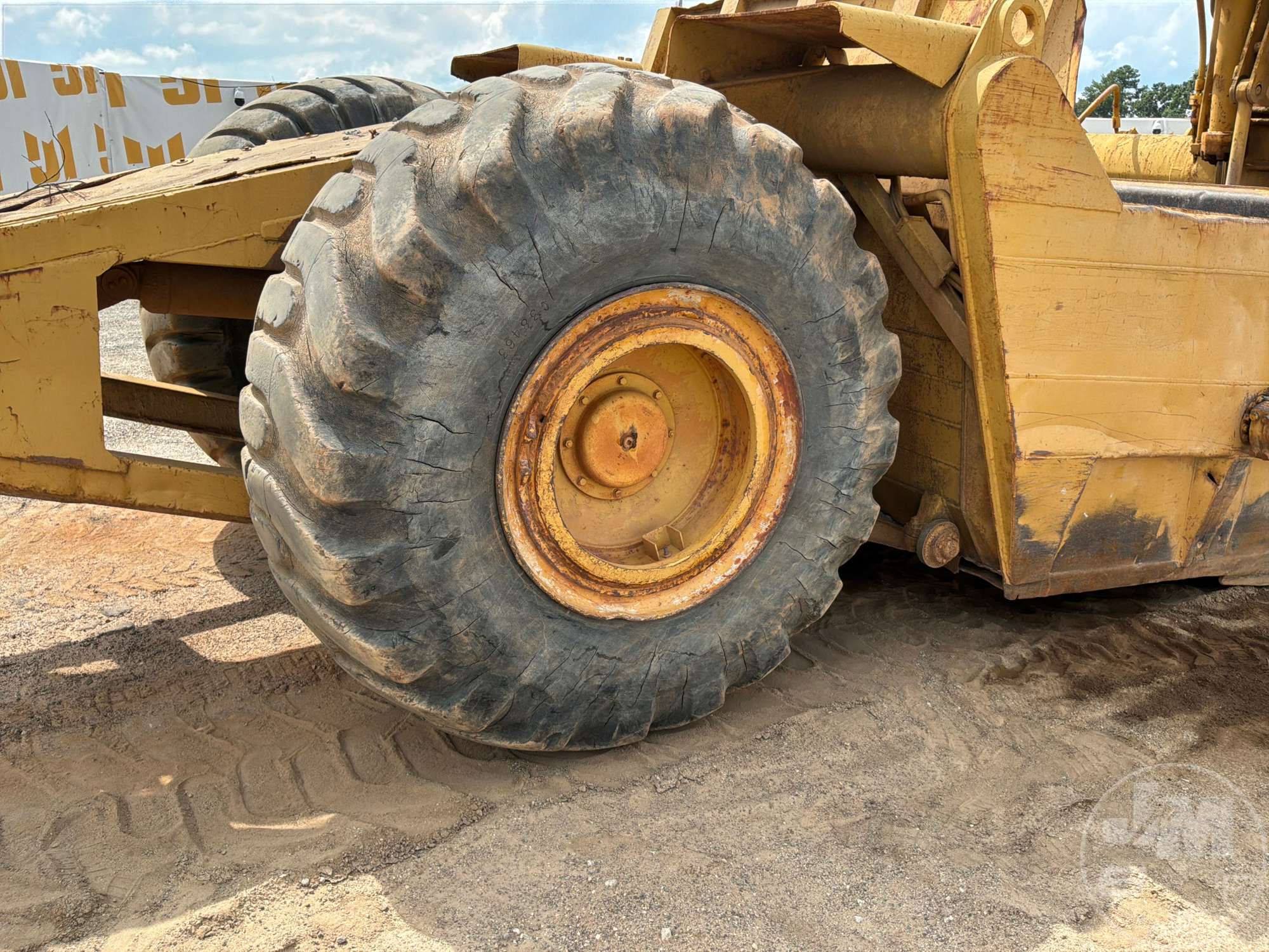 1984 Caterpillar 621B