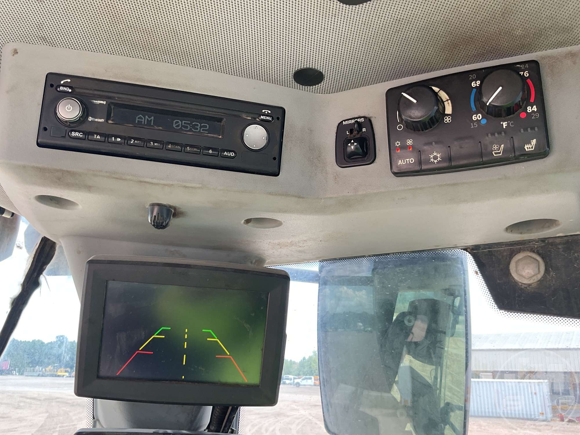 0 John Deere 644L