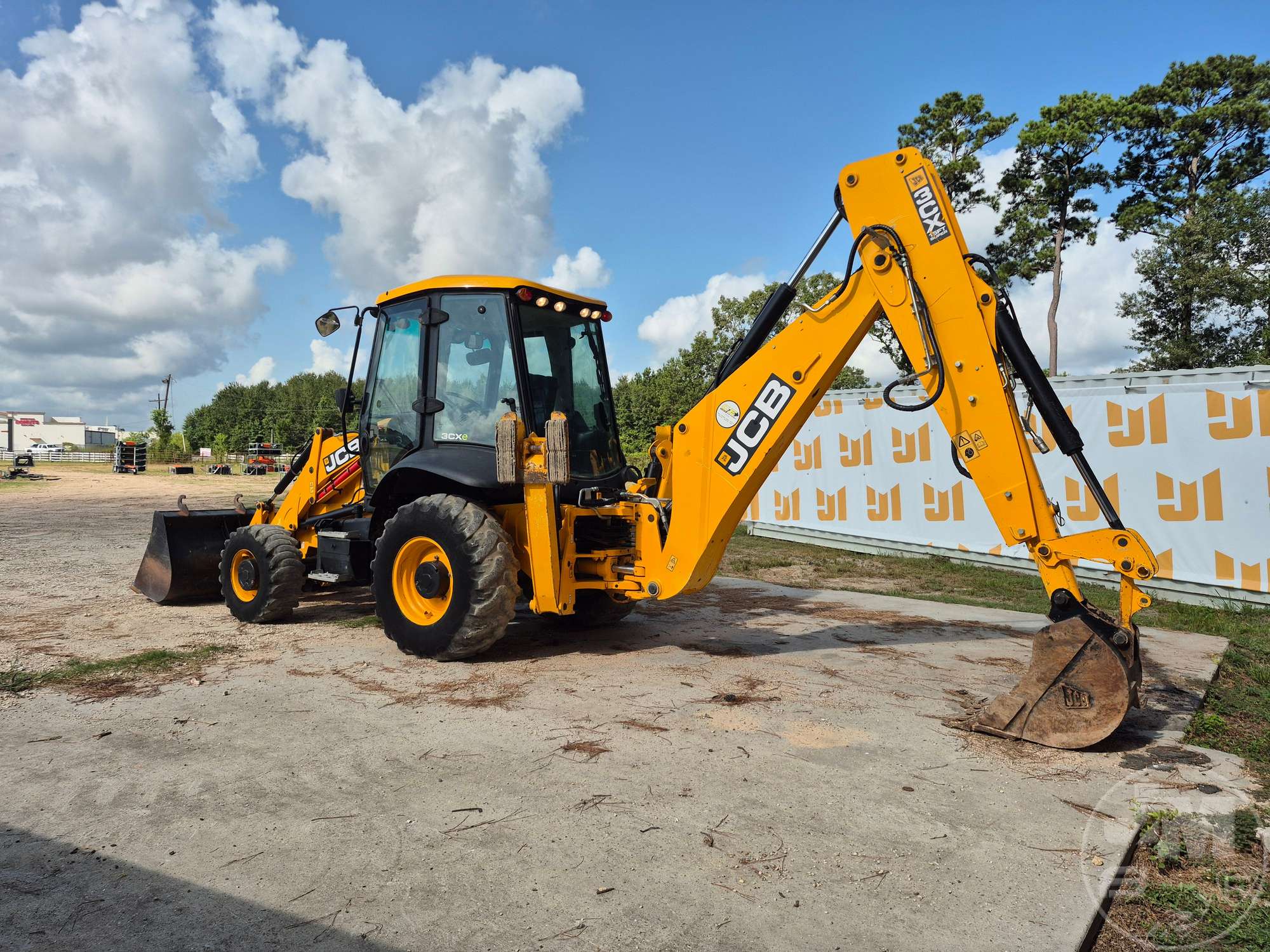 2023 JCB 3CX-15 SUPER