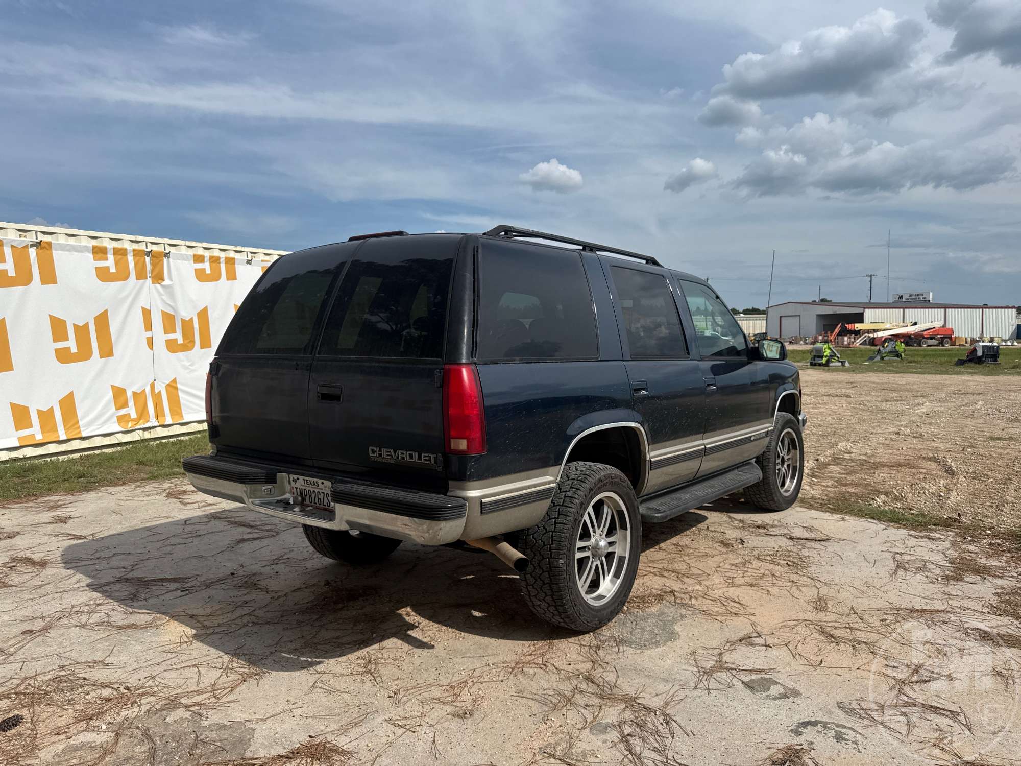 1999 Chevrolet TAHOE