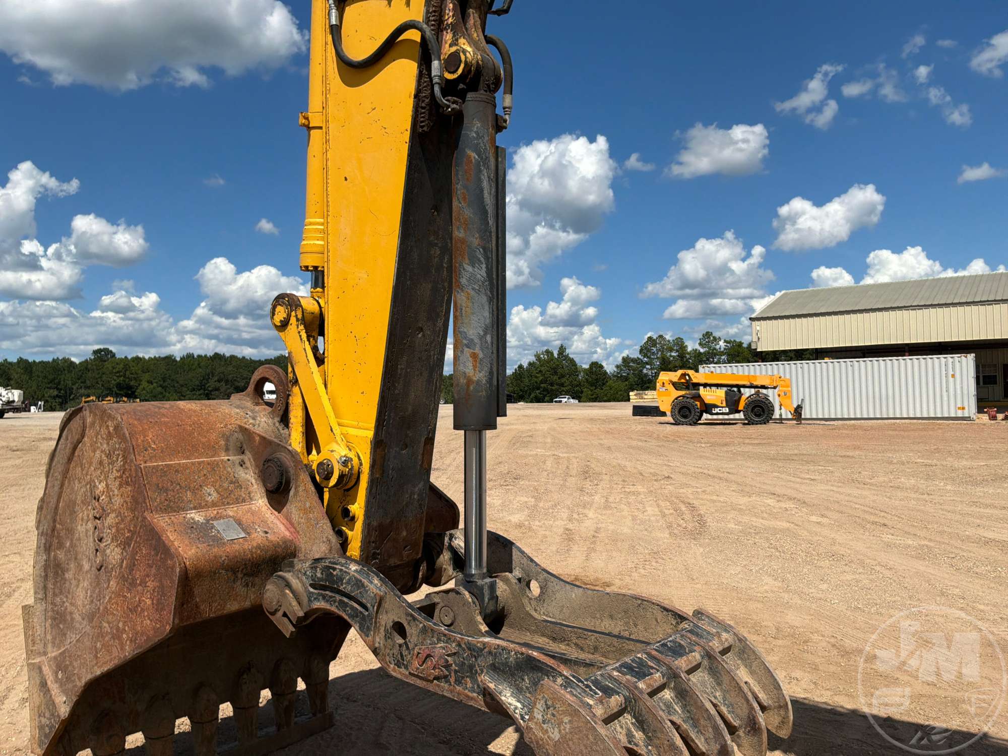 2019 Komatsu PC210LC-11