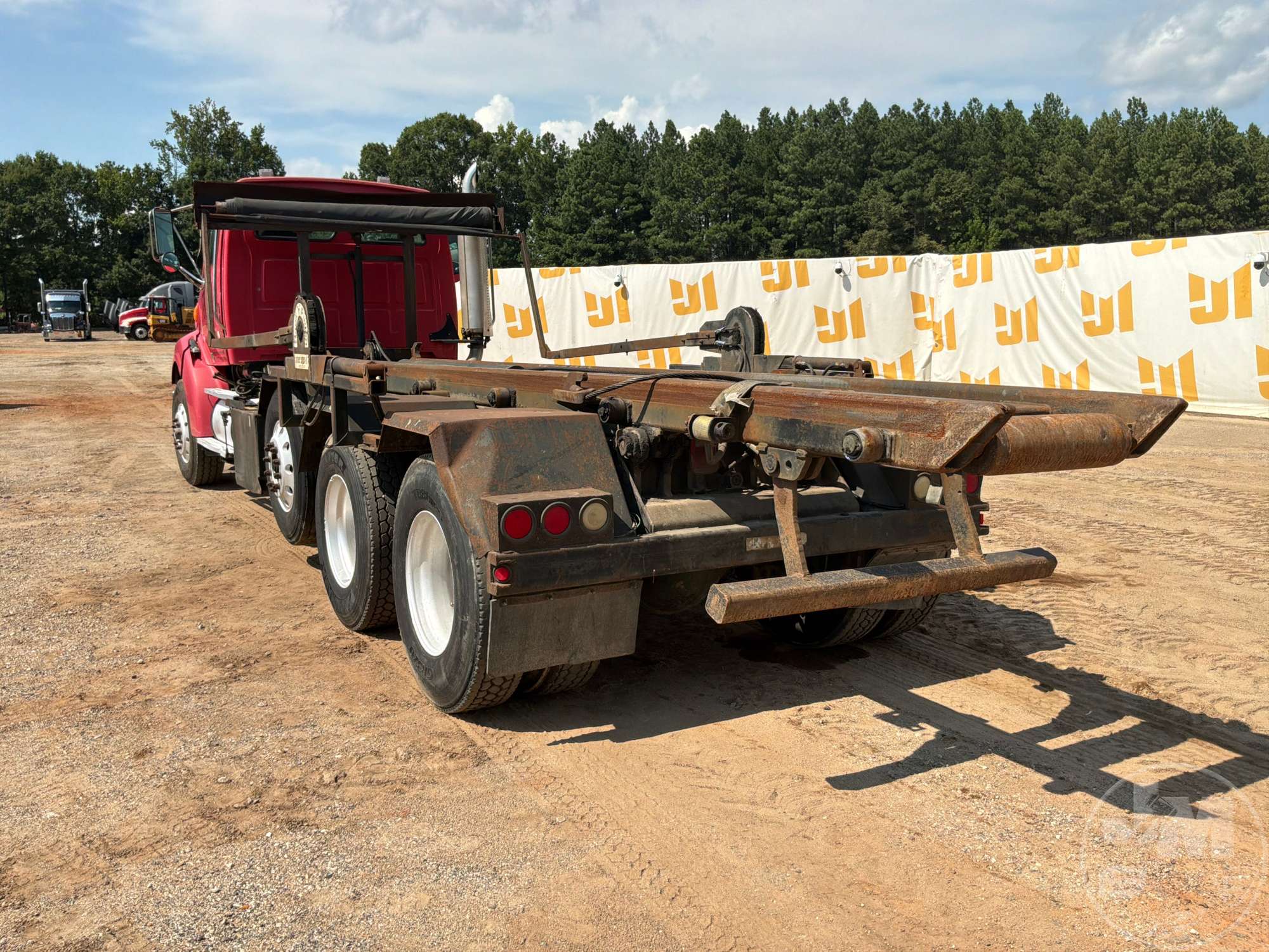 2003 Sterling L9500 SERIES