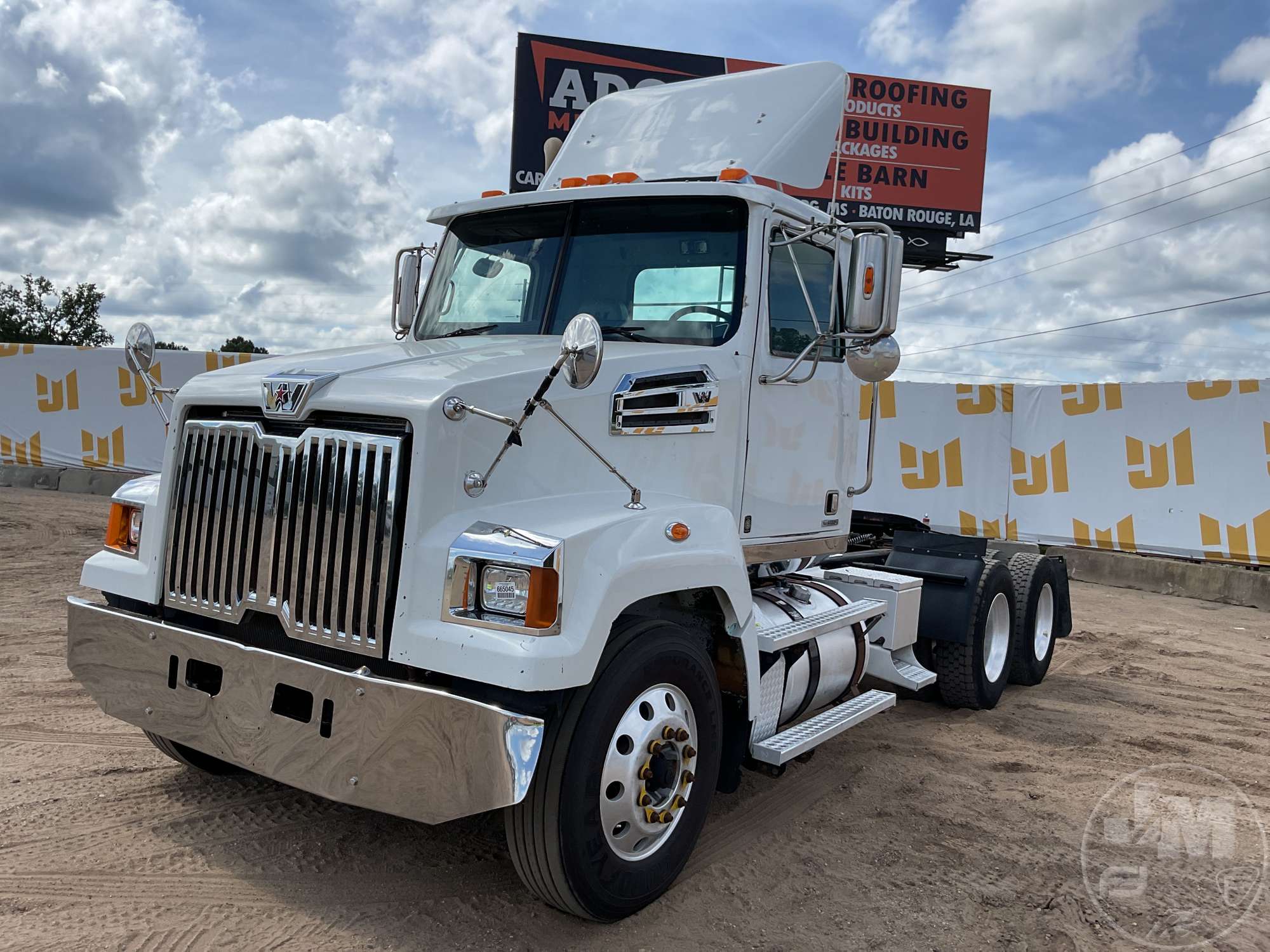 Photo of 2017 Western Star 4700