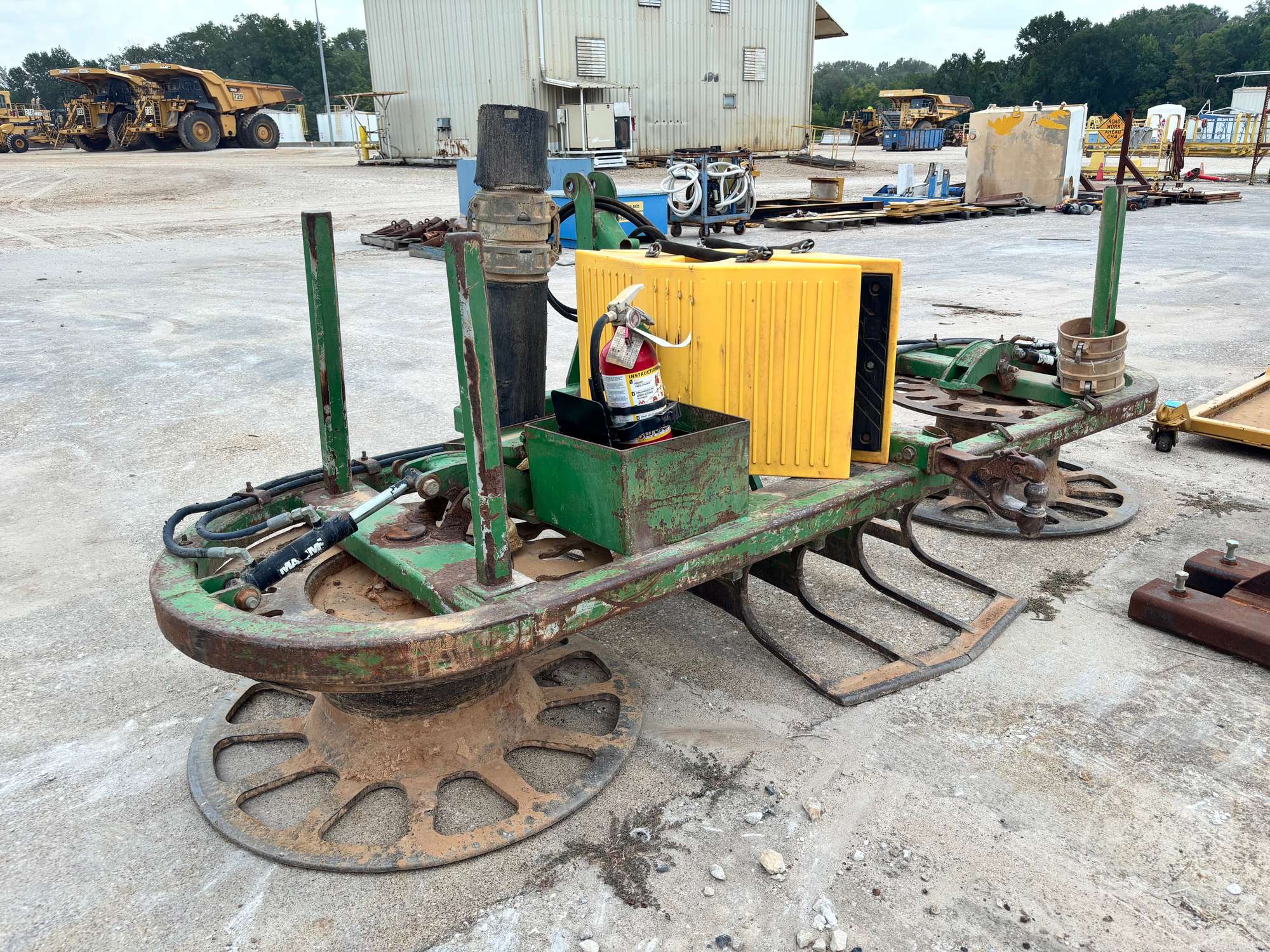 0 John Deere 3-POINT HITCH