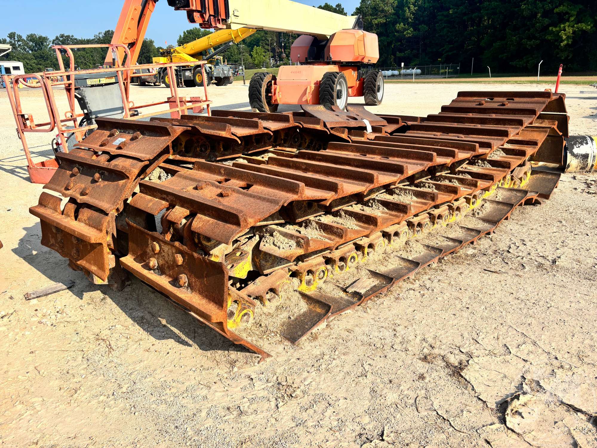  Caterpillar 30 3/4 INCH TRACKS TO FIT D10T