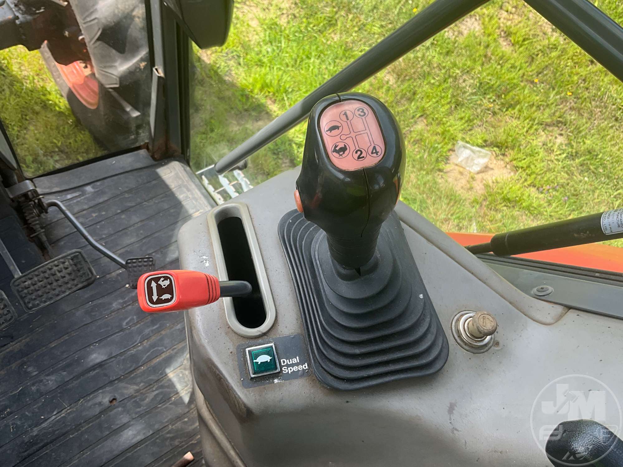 0 Kubota M95S